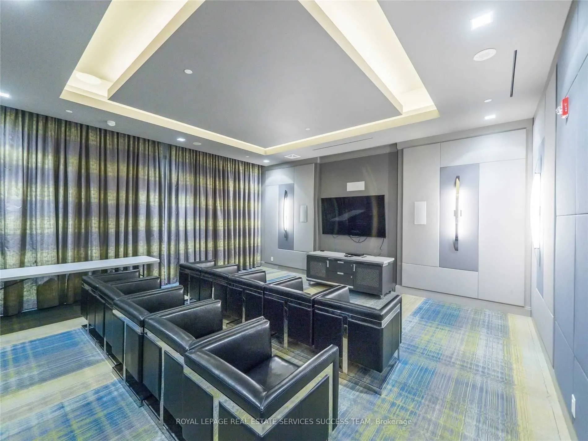 7890 Bathurst Street, #2002