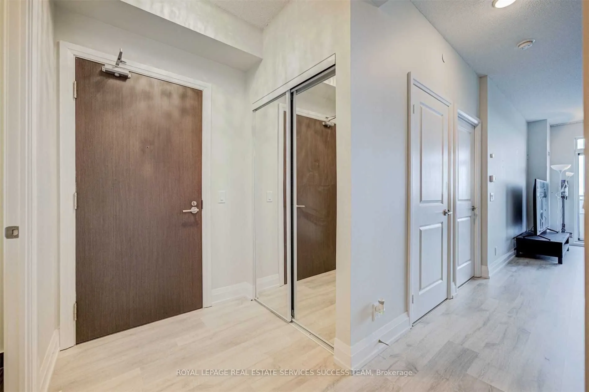 7890 Bathurst Street, #2002