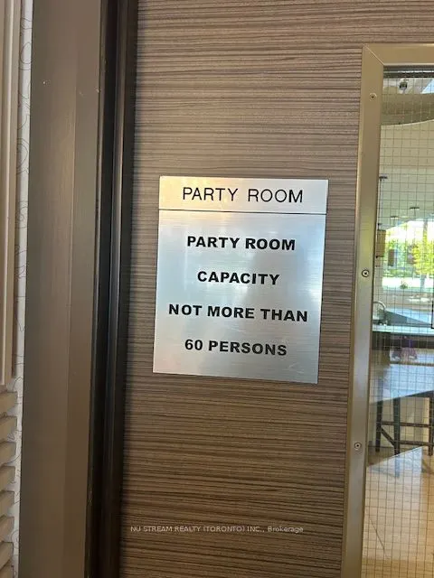 370 Highway 7 E, #721