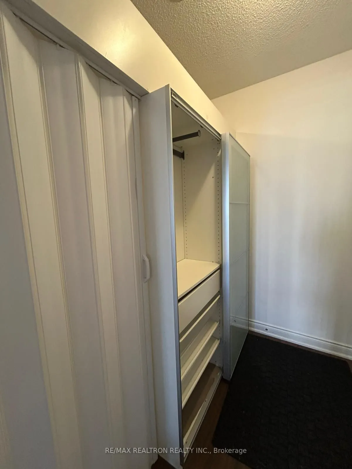 38 Cedarland Drive, #1106