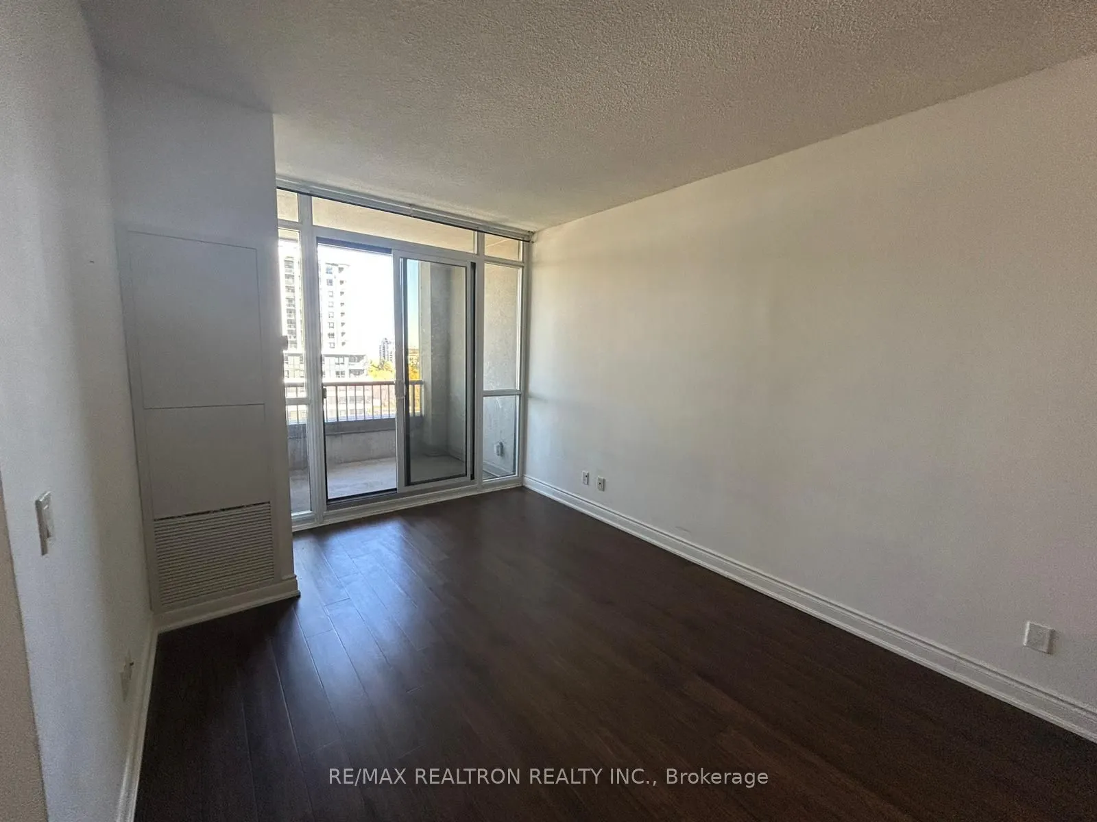 38 Cedarland Drive, #1106