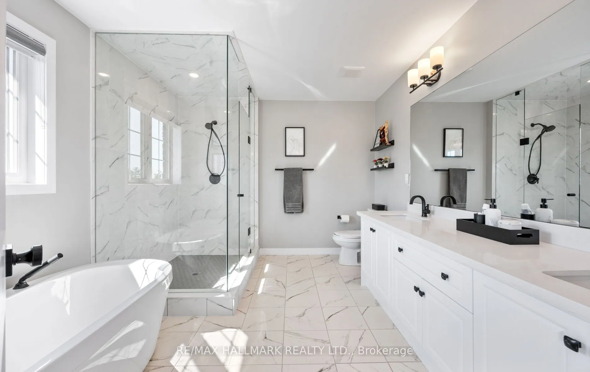 155 Stevenson Crescent