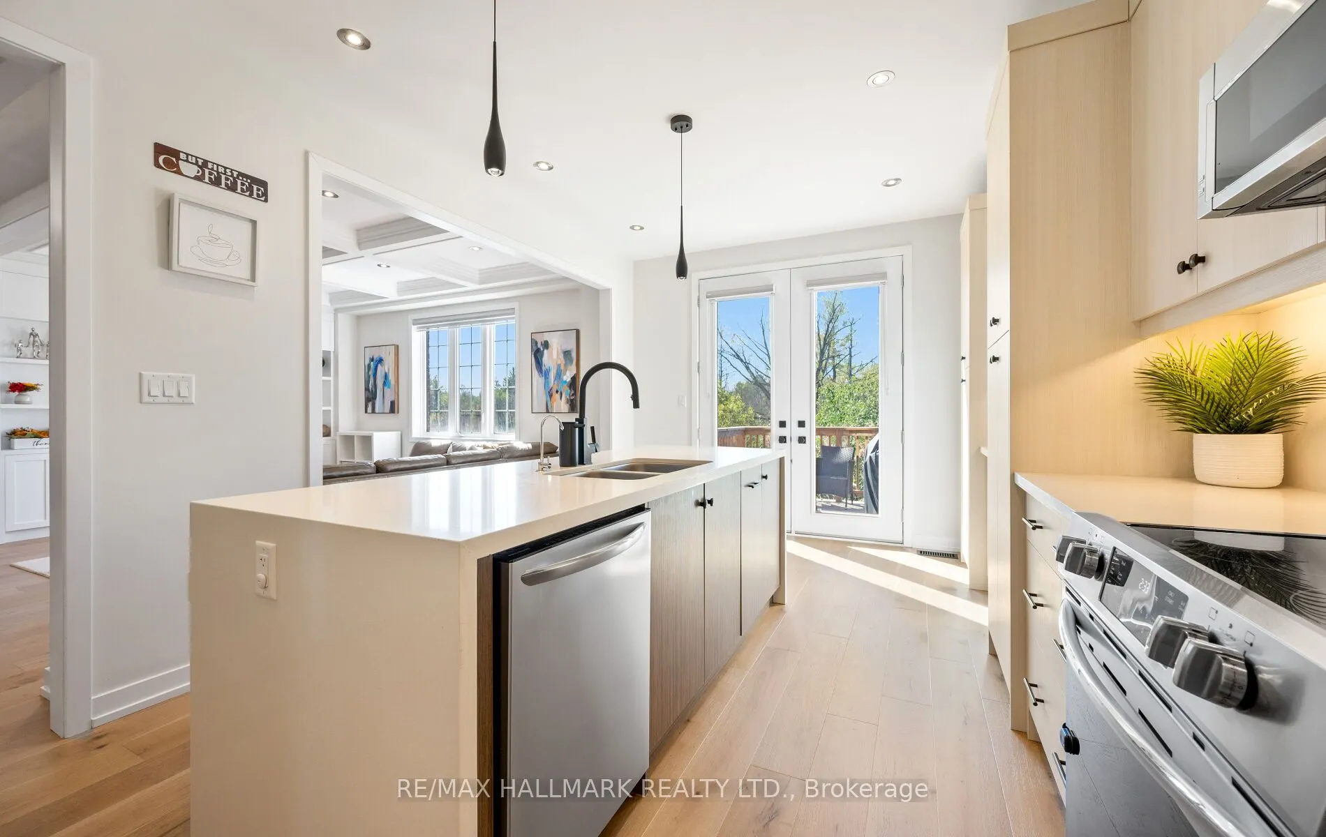 155 Stevenson Crescent