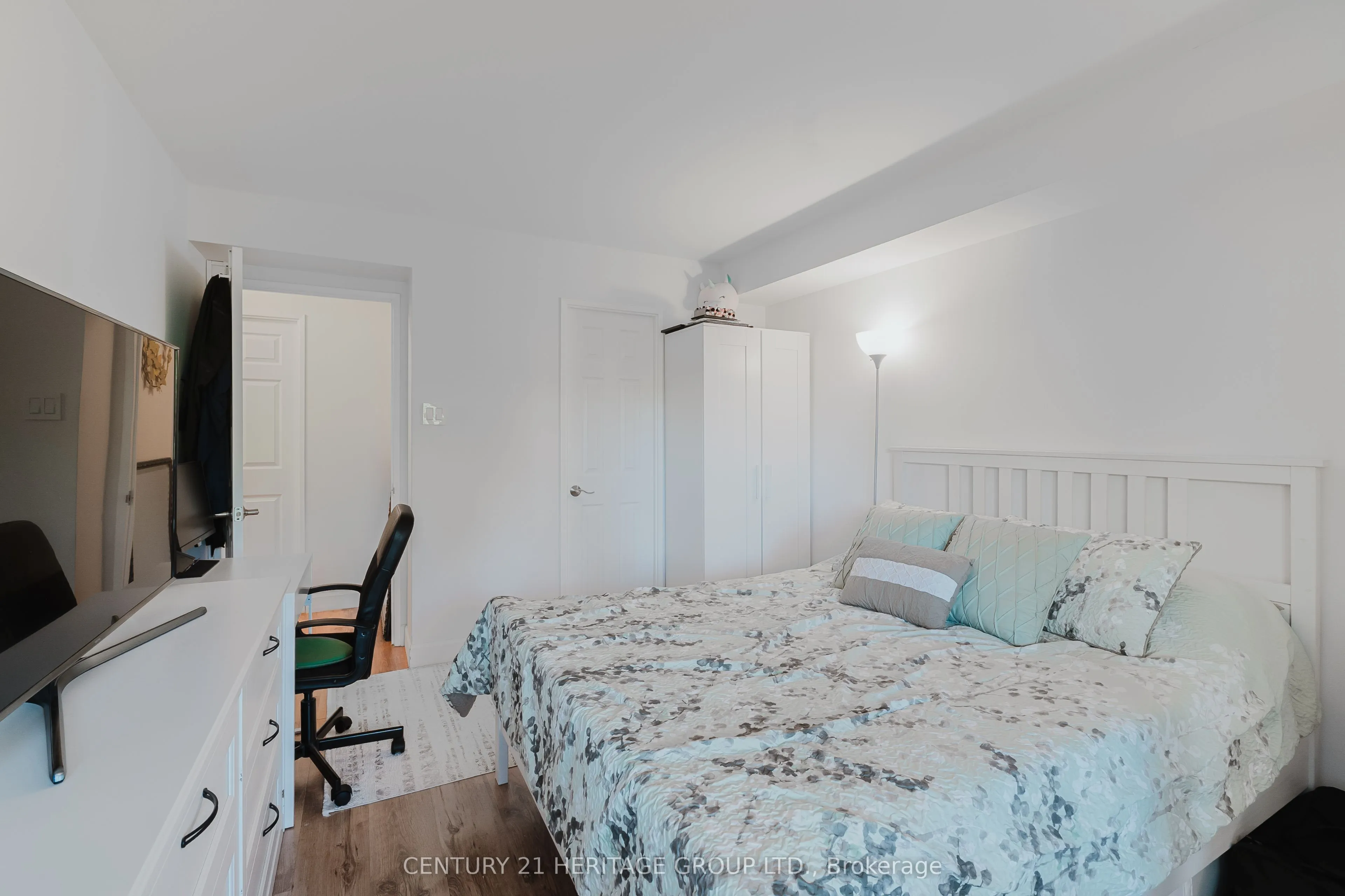 40 Harding Blvd Boulevard W, #203