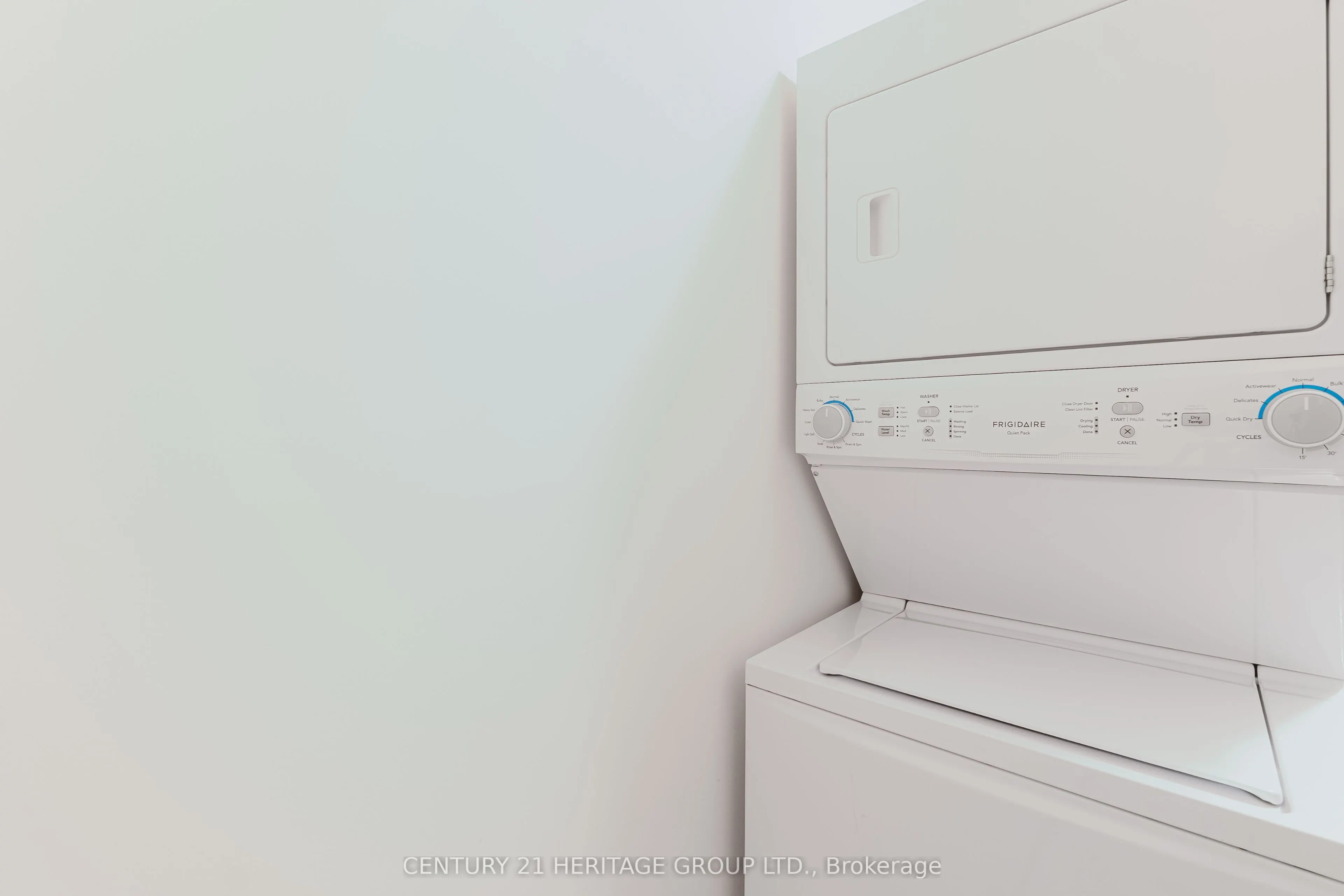 40 Harding Blvd Boulevard W, #203