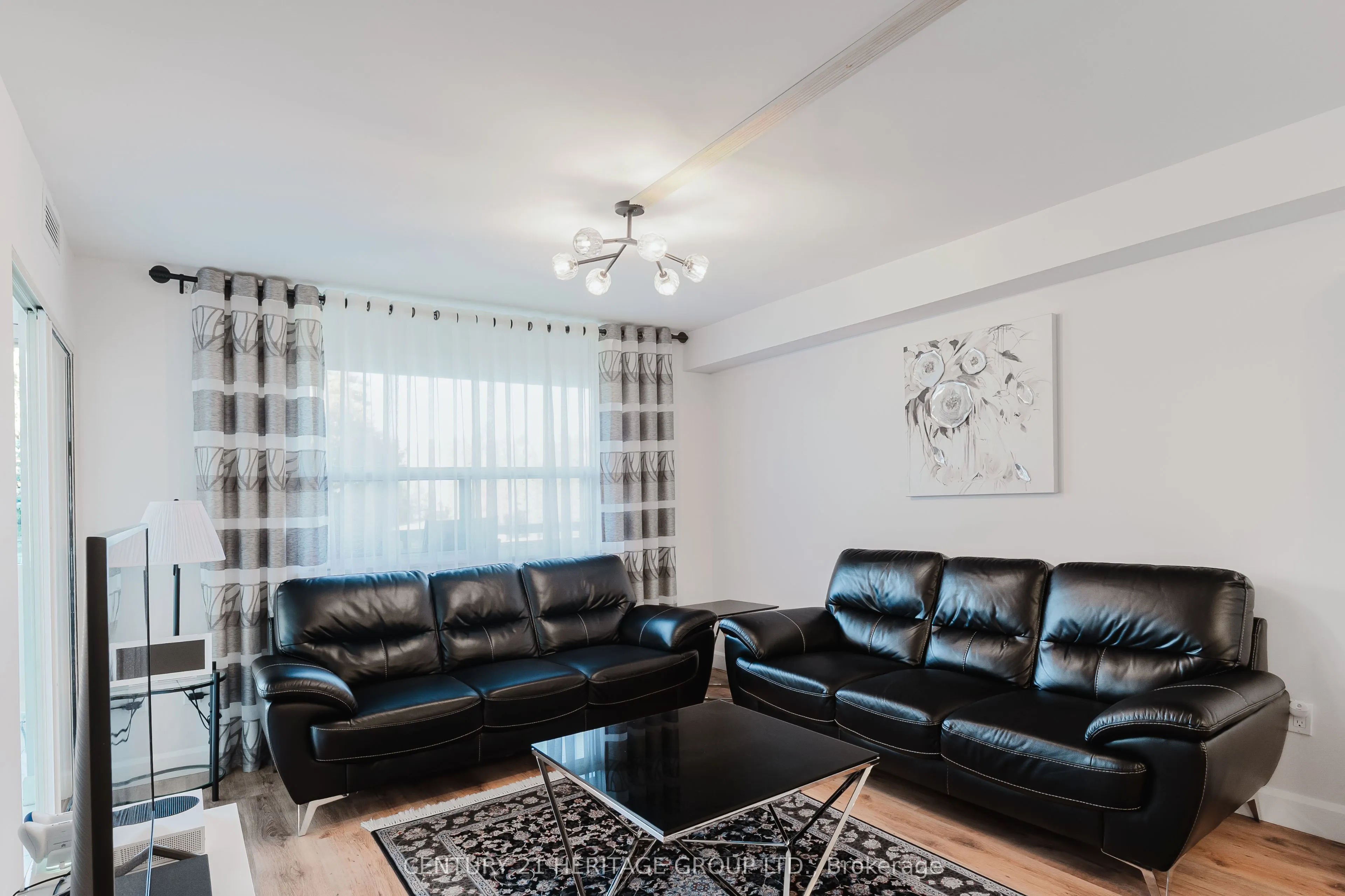 40 Harding Blvd Boulevard W, #203