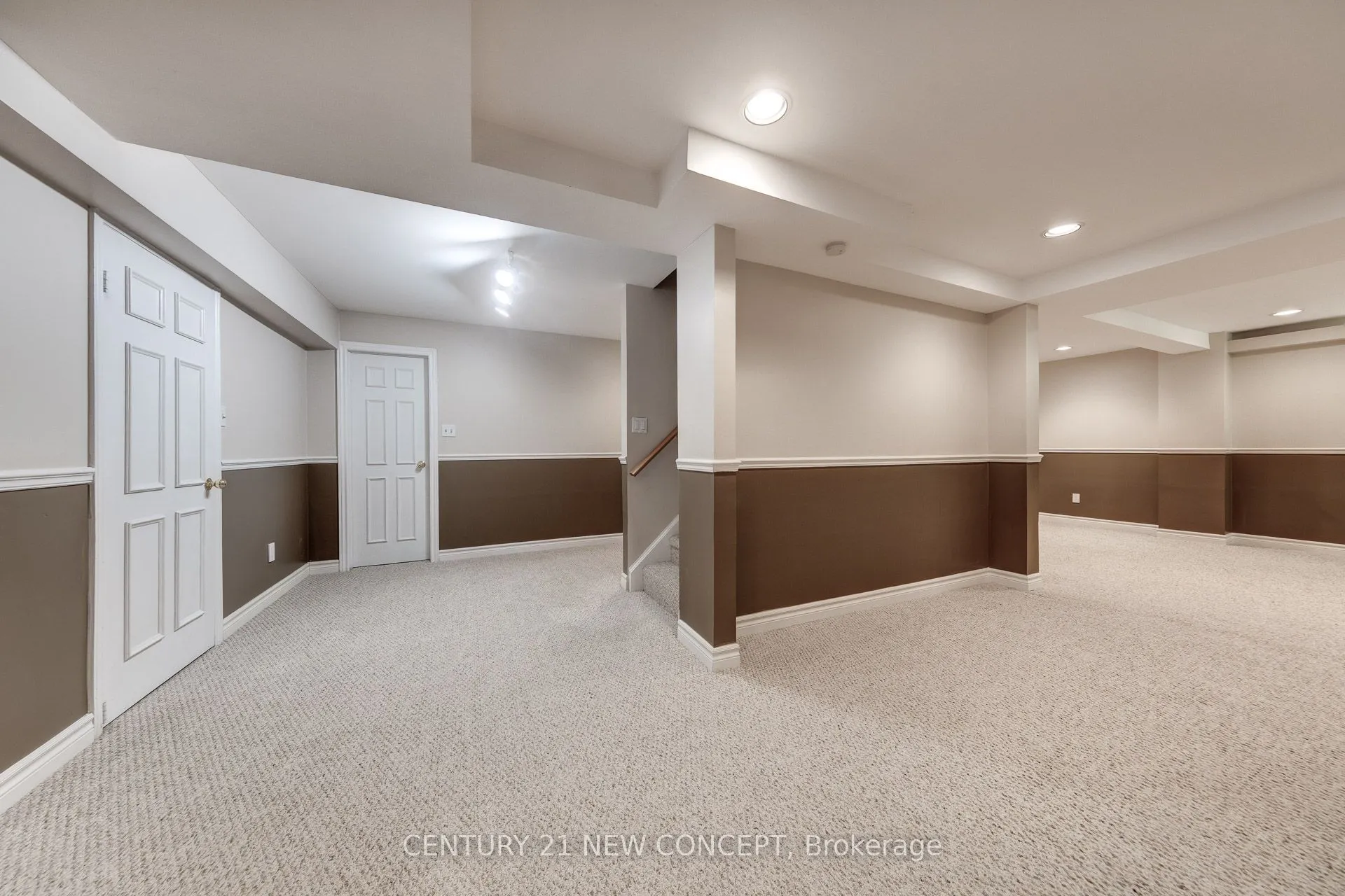 148 Edmund Seager Drive N