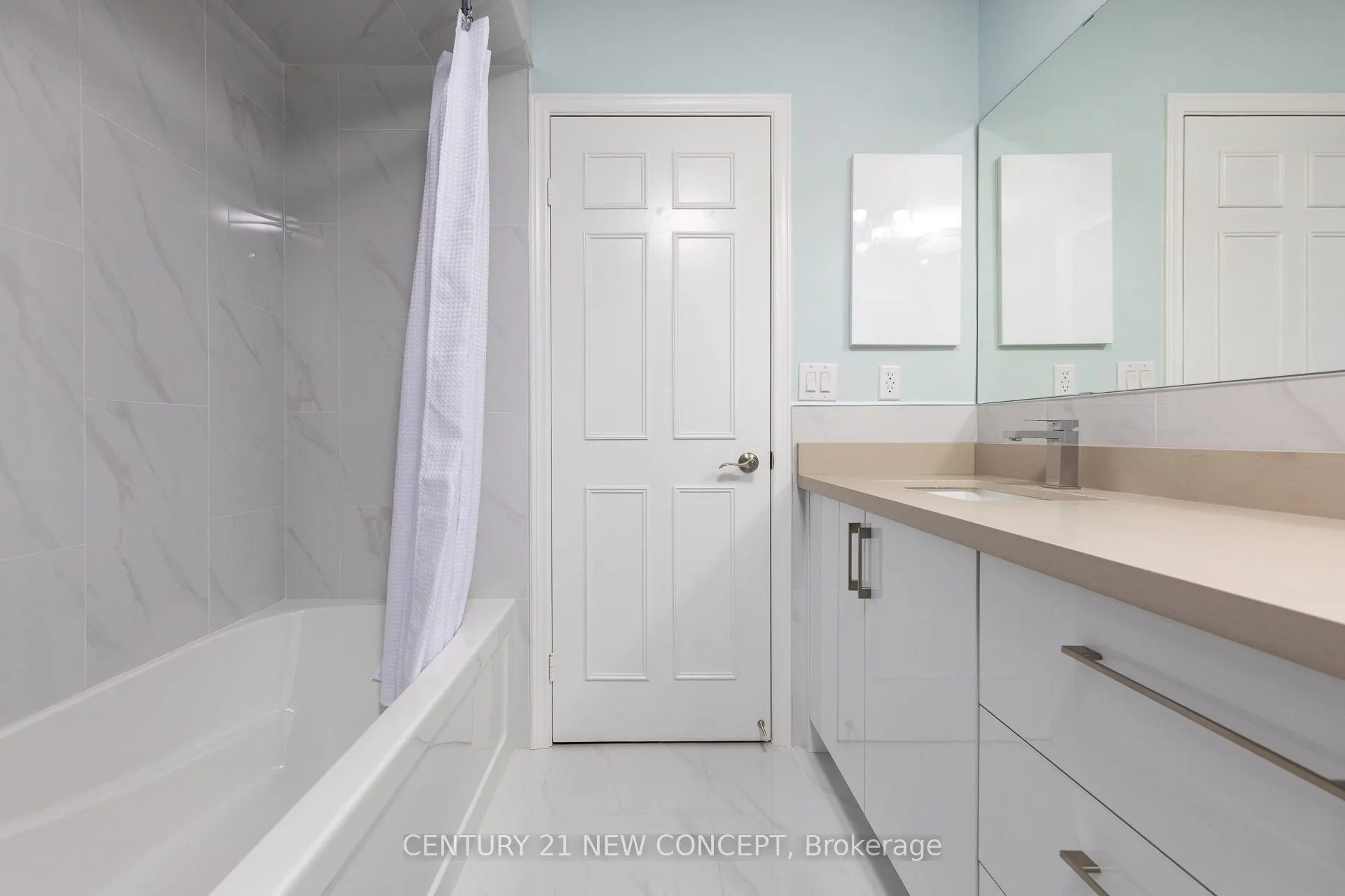 148 Edmund Seager Drive N