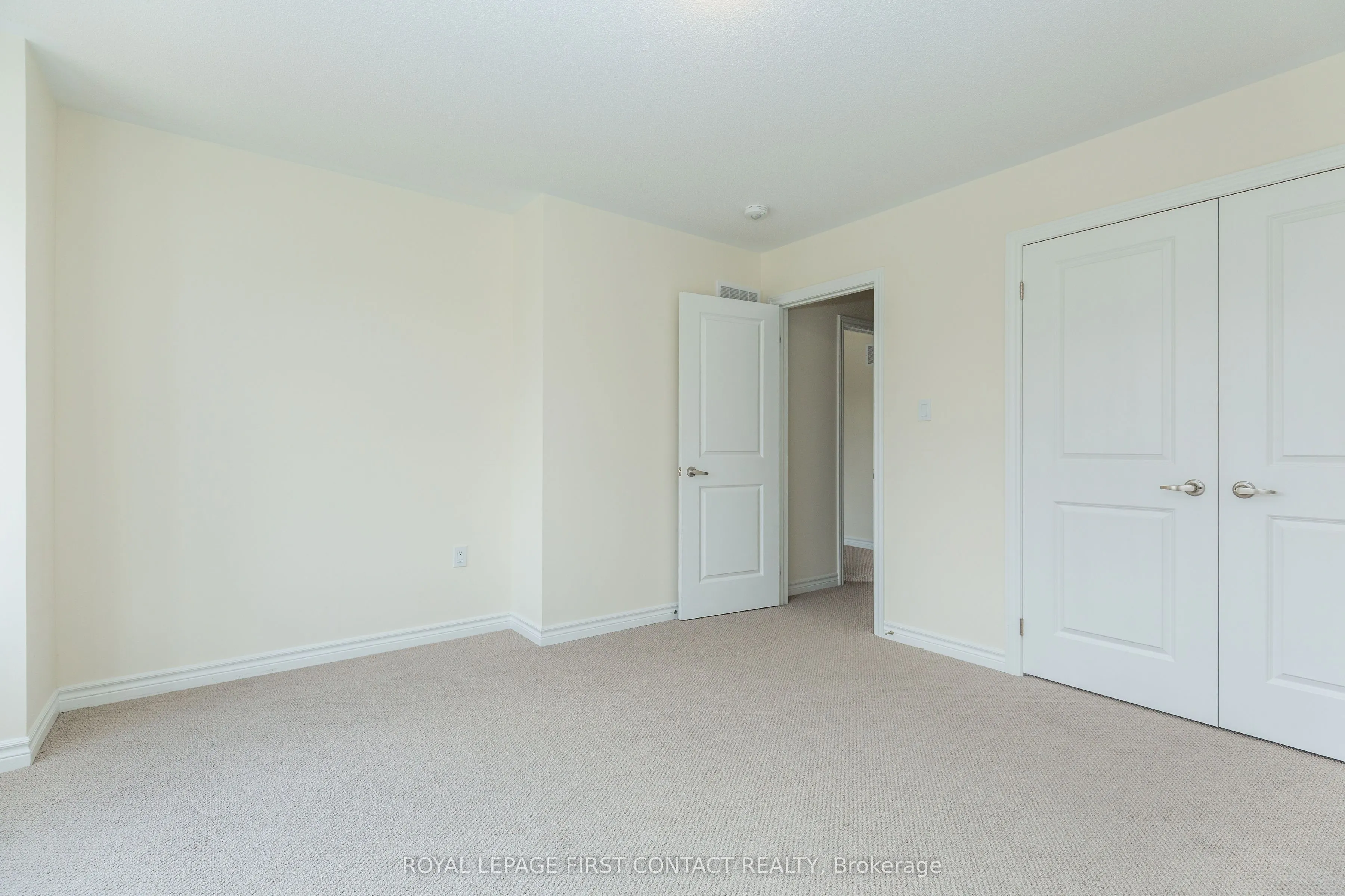 86 Kenneth Rogers Crescent