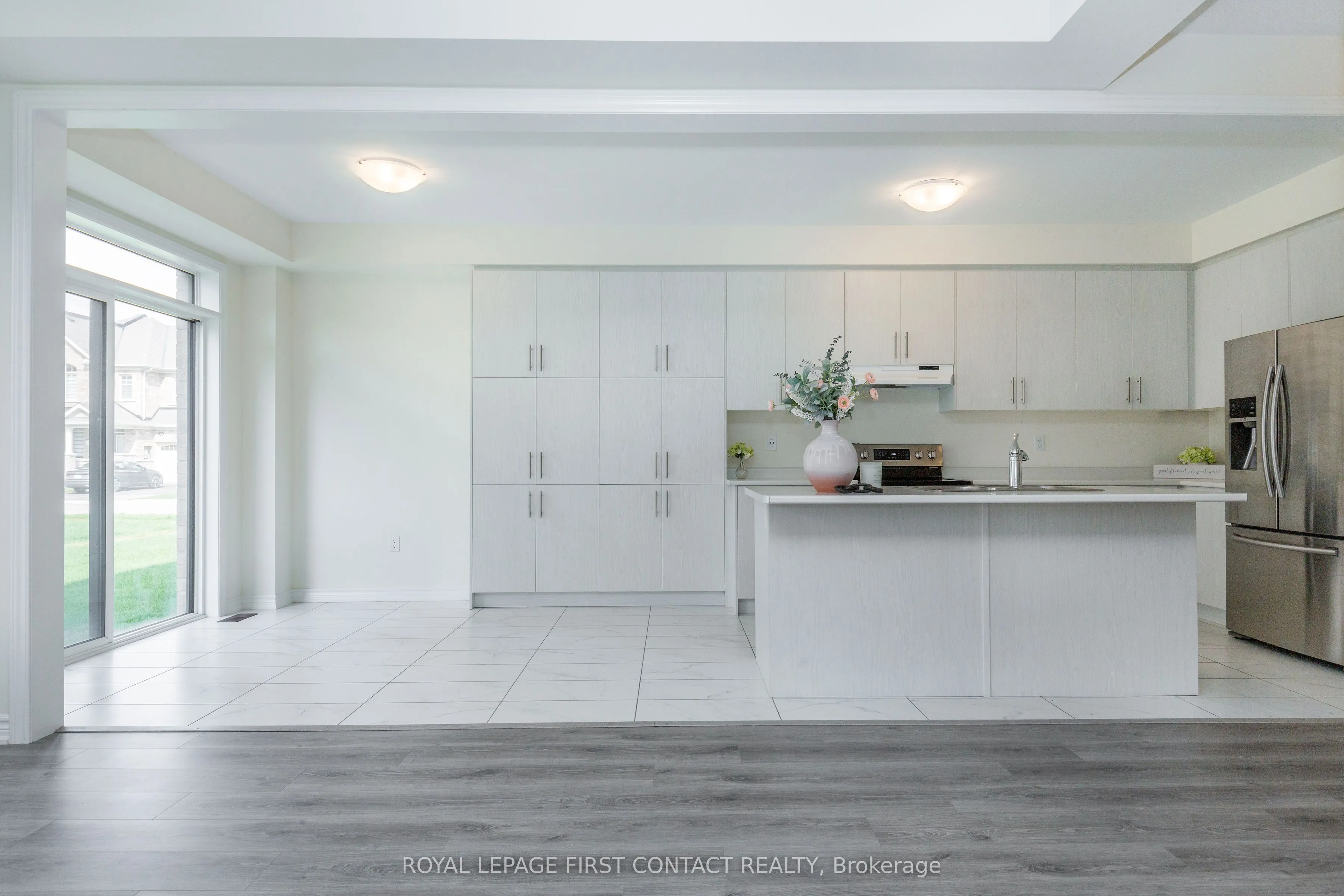 86 Kenneth Rogers Crescent