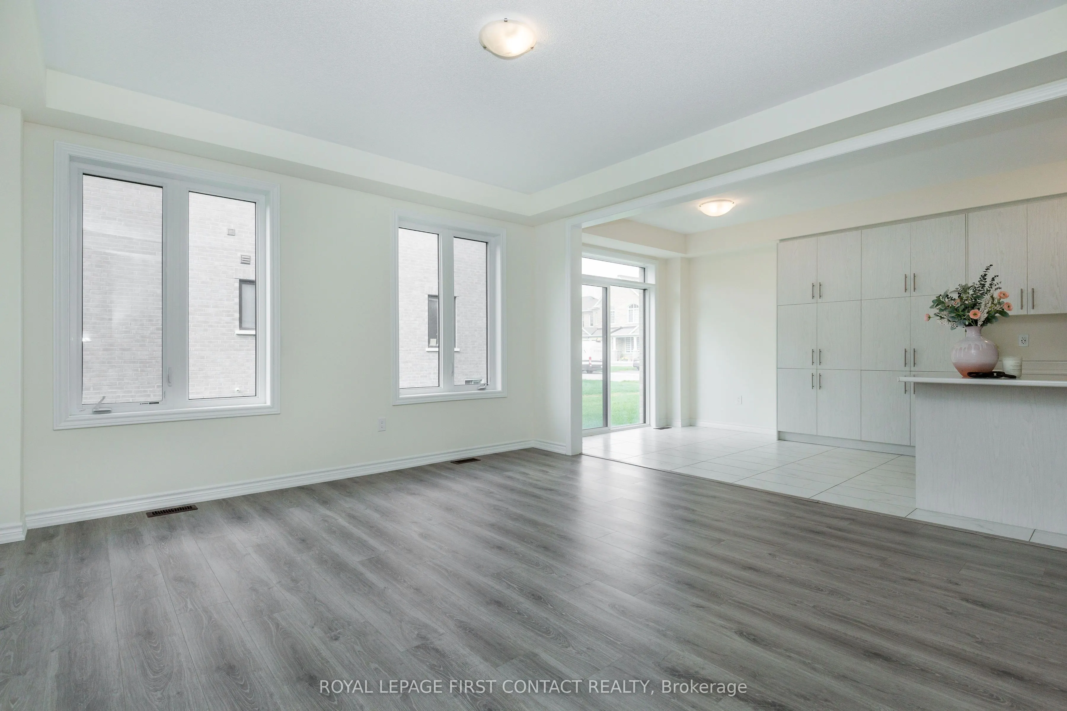 86 Kenneth Rogers Crescent