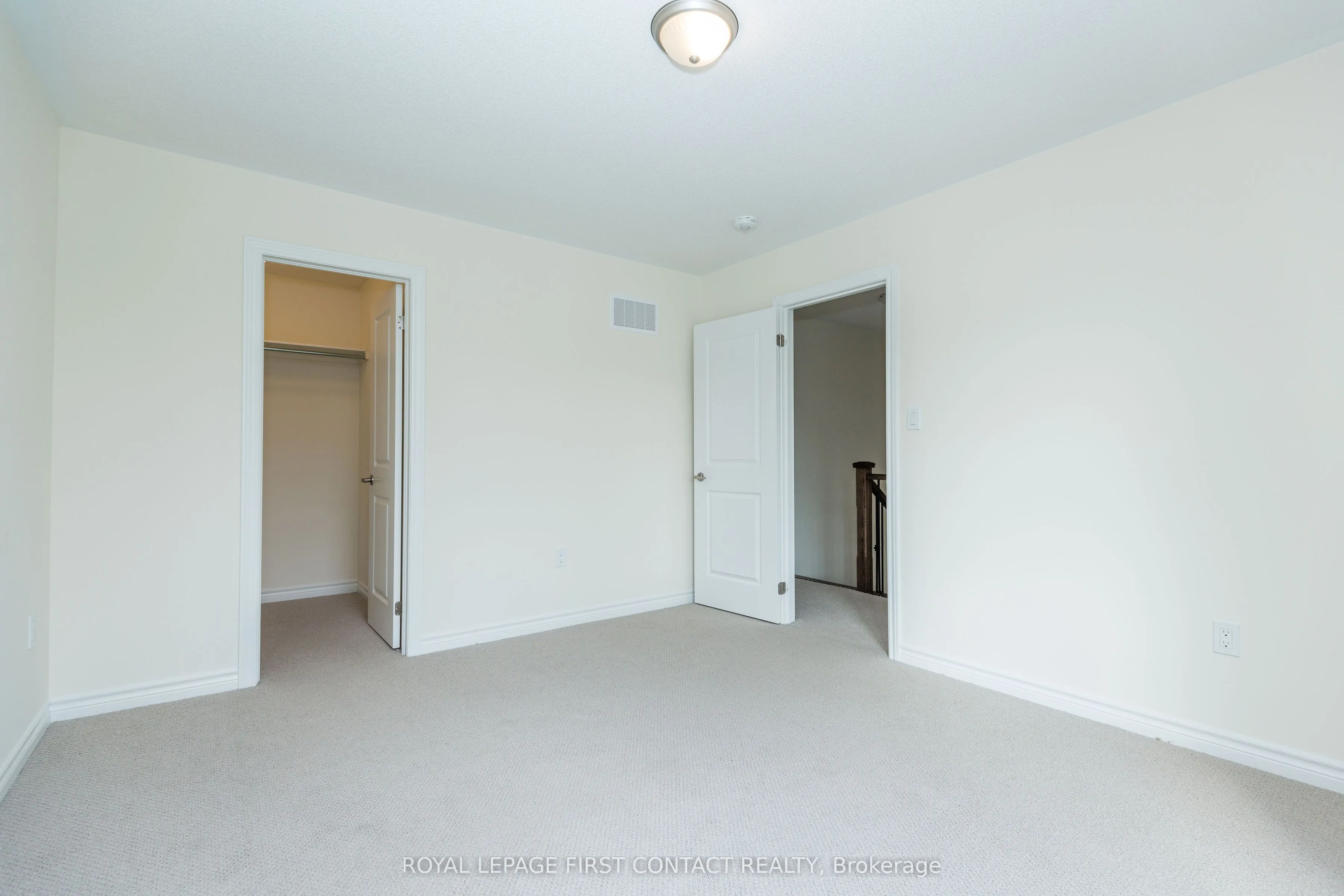 86 Kenneth Rogers Crescent