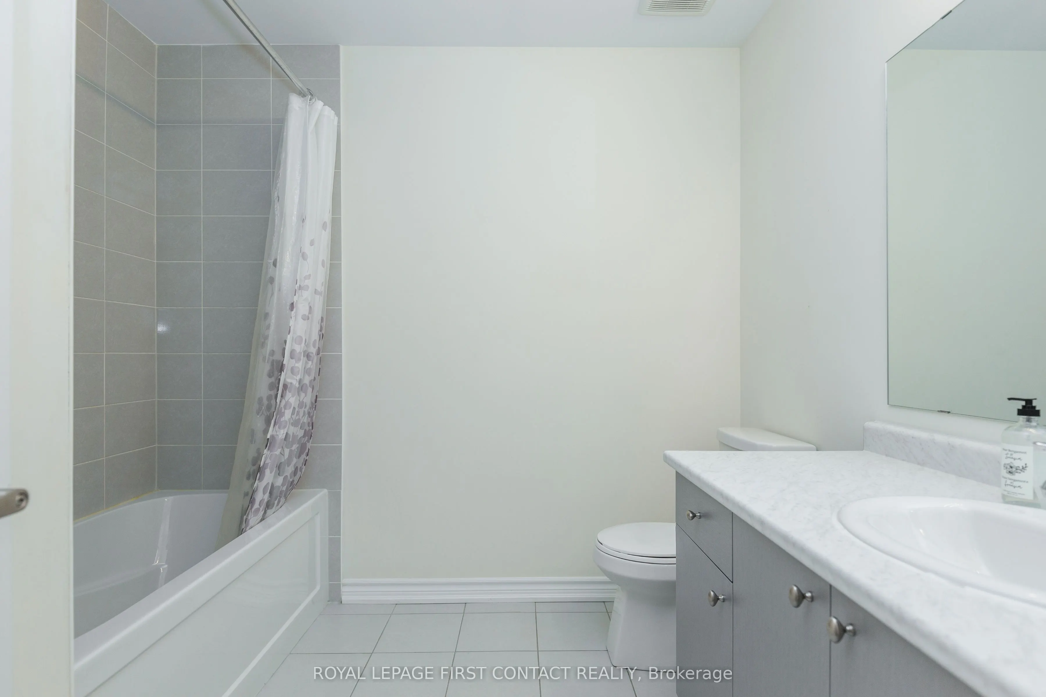 86 Kenneth Rogers Crescent