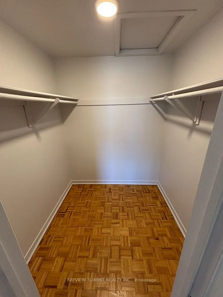 112 Olde Towne Place