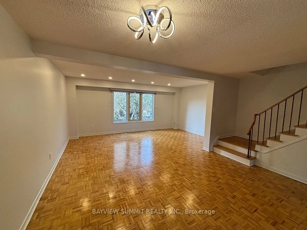 112 Olde Towne Place