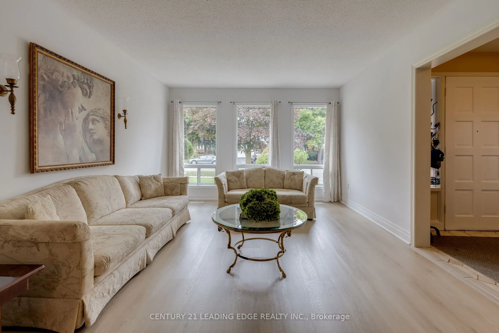 115 SIMONSTON Boulevard