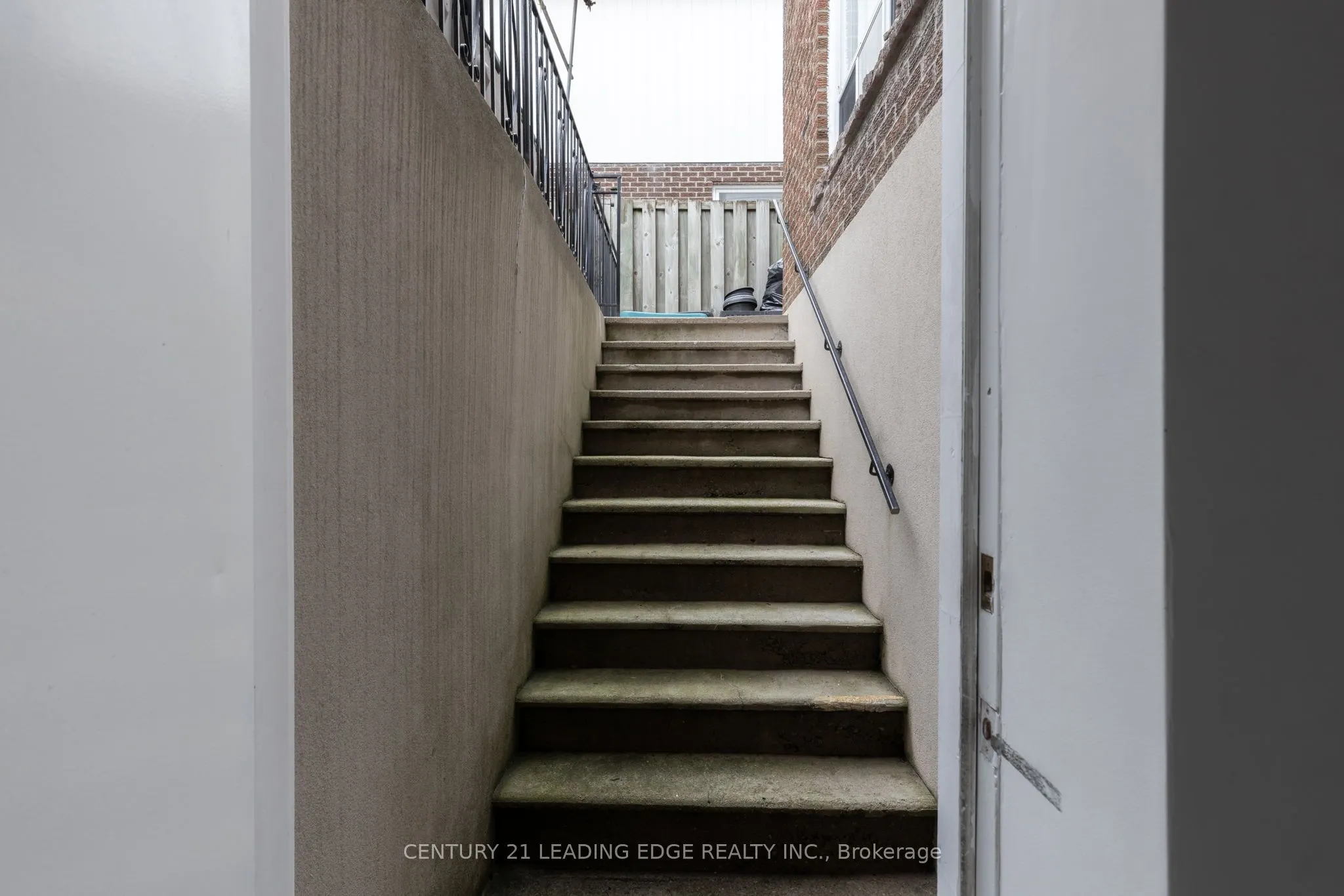 115 SIMONSTON Boulevard