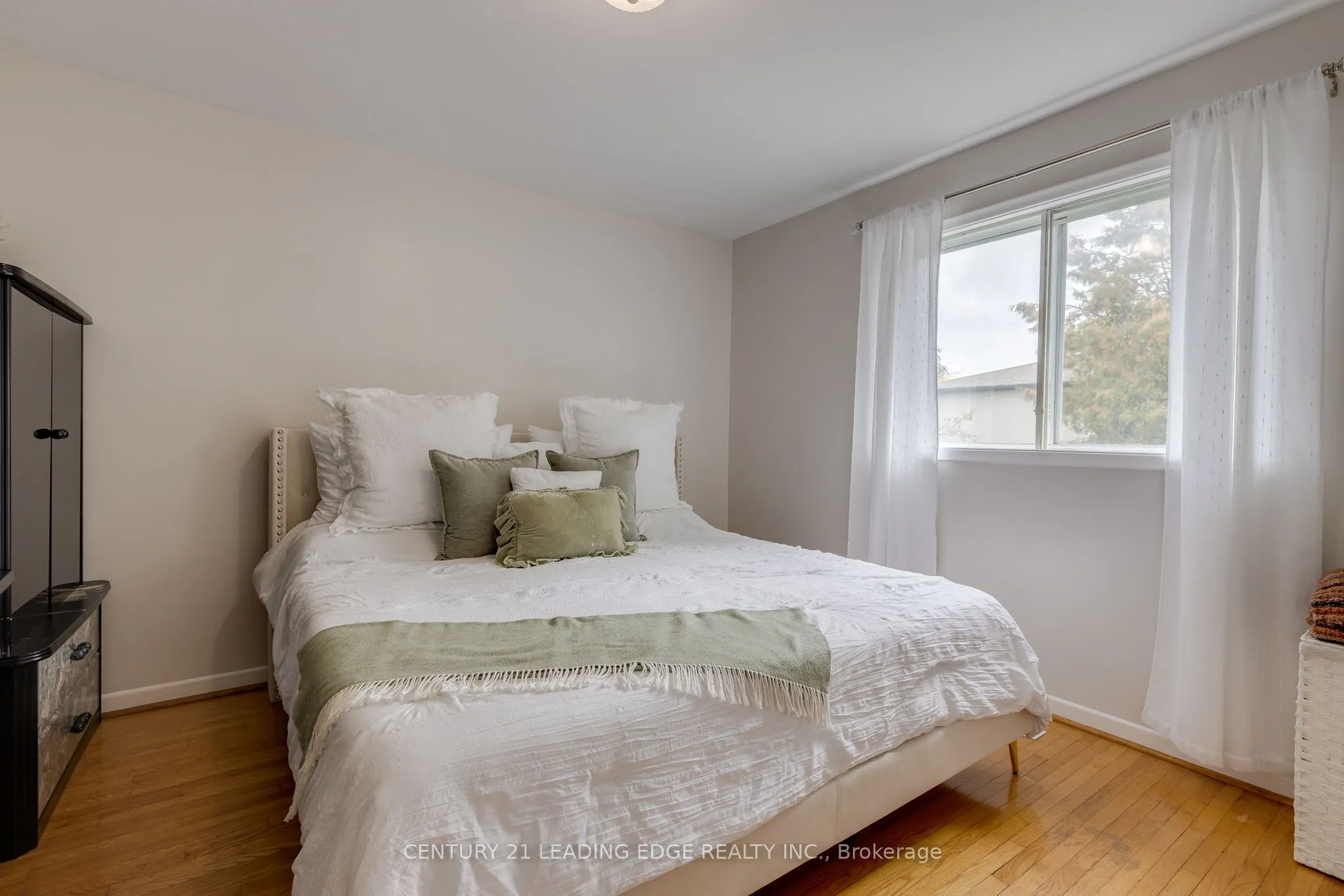 115 SIMONSTON Boulevard