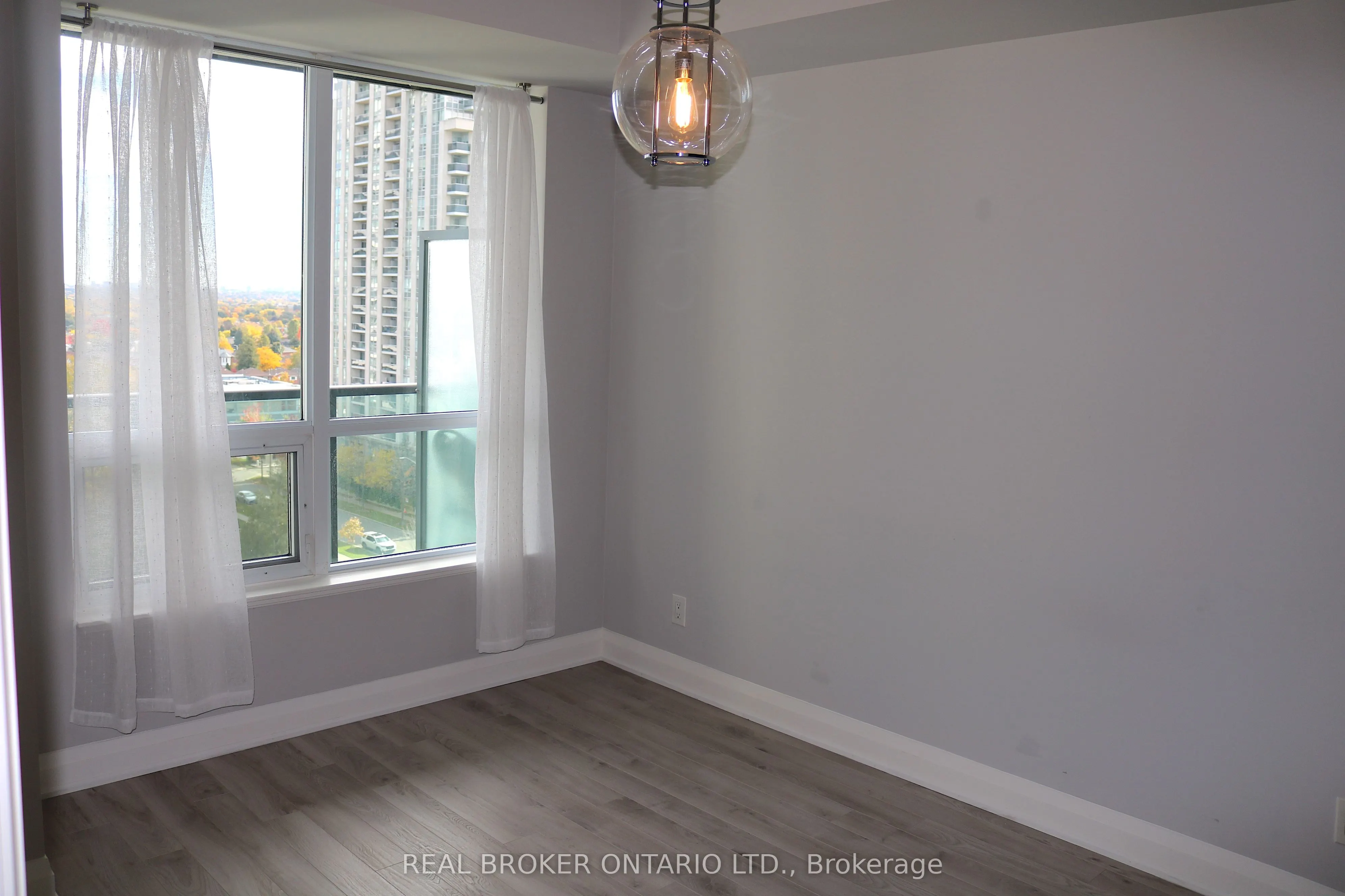 20 North Park Road, #1103