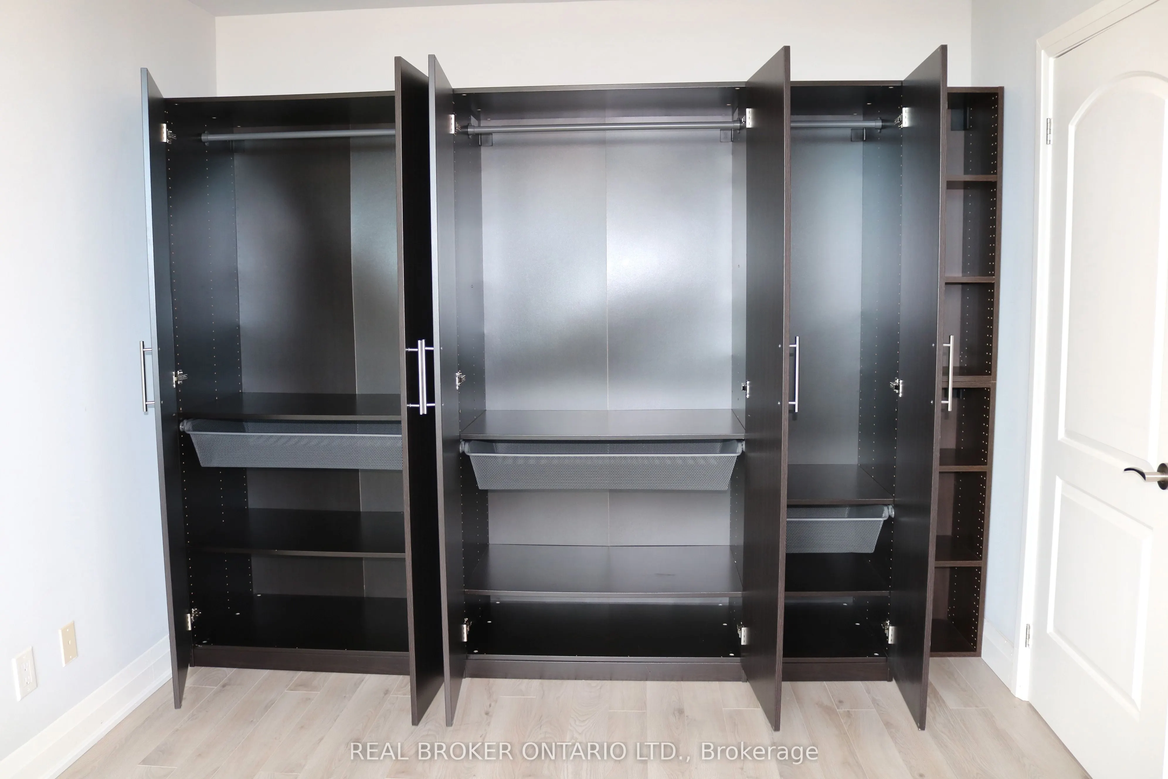 20 North Park Road, #1103