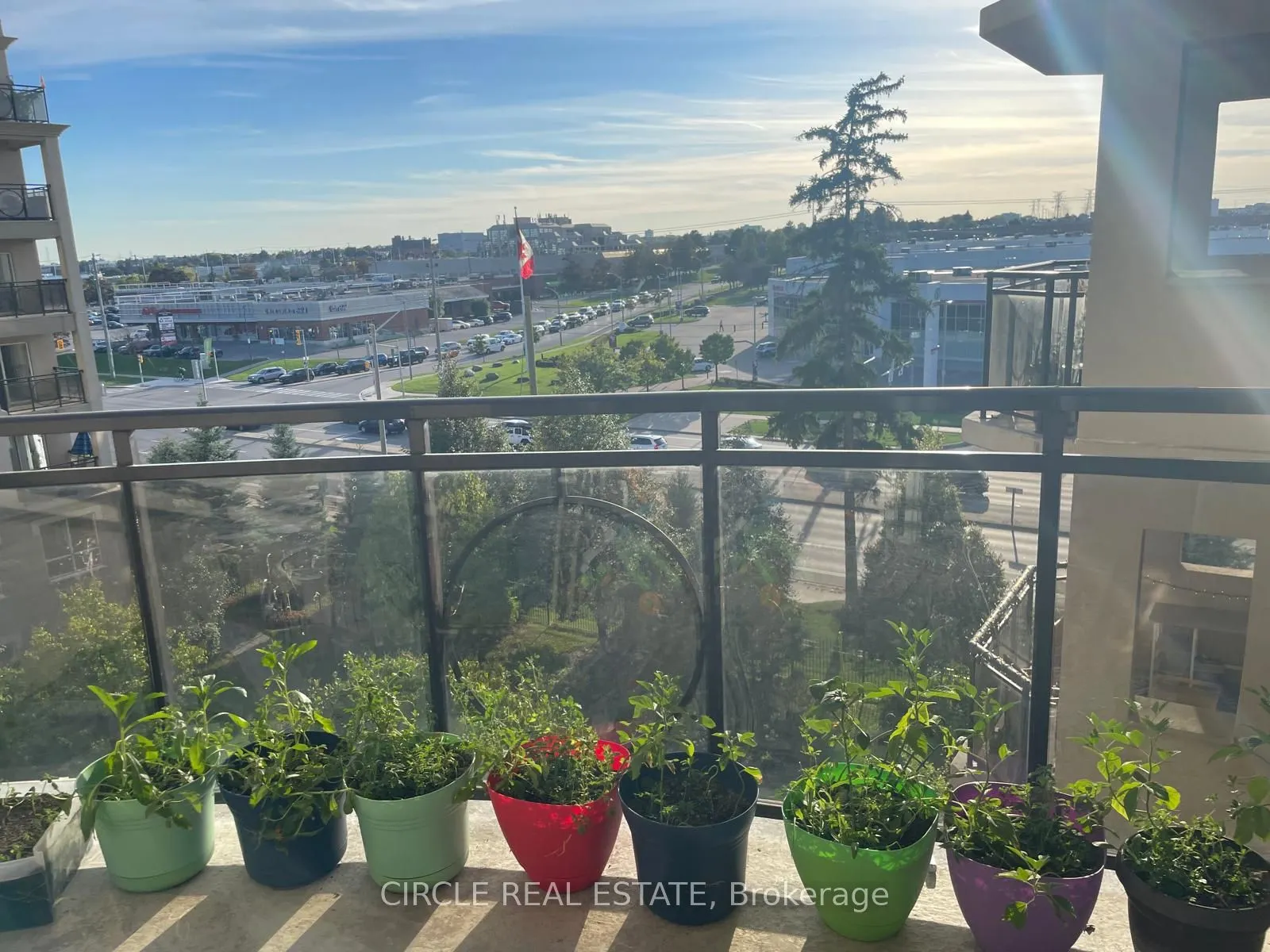 8 Maison Parc Court, #505