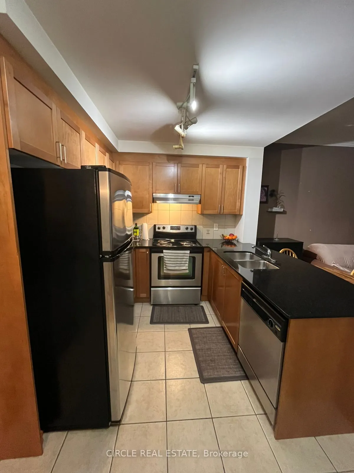 8 Maison Parc Court, #505