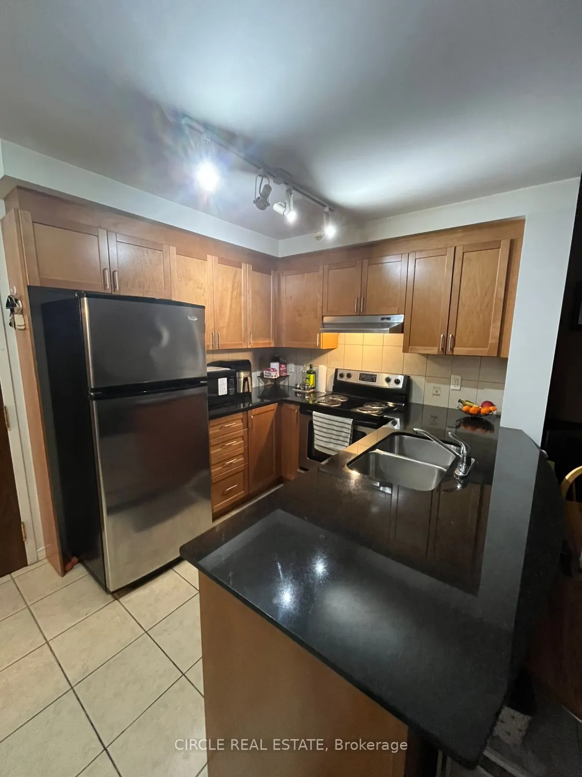 8 Maison Parc Court, #505