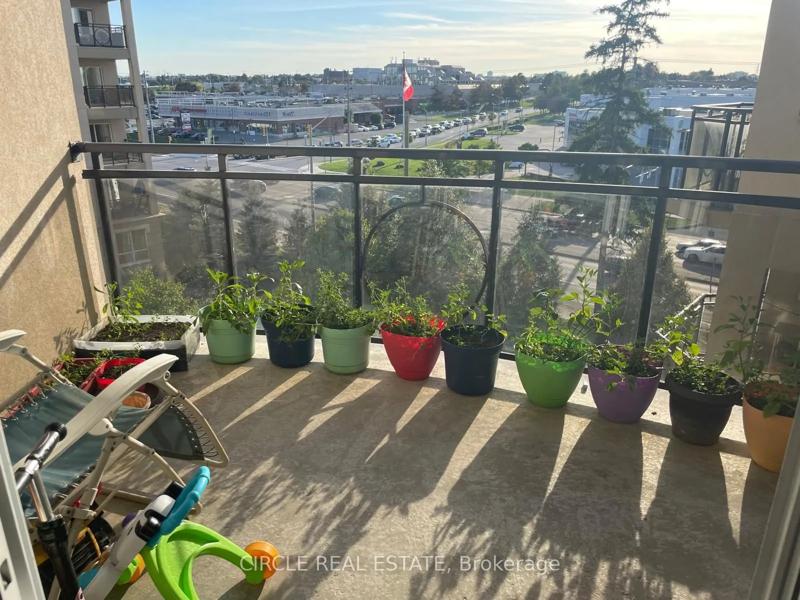 8 Maison Parc Court, #505