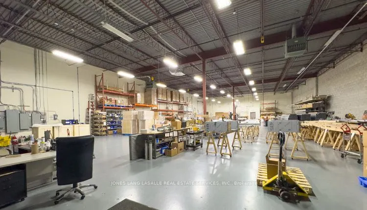 9099 Leslie Street, #D