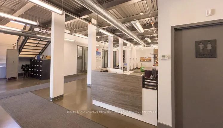 9099 Leslie Street, #D