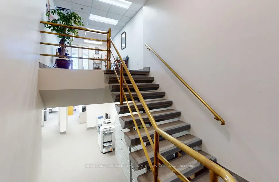 19 East Wilmot Street