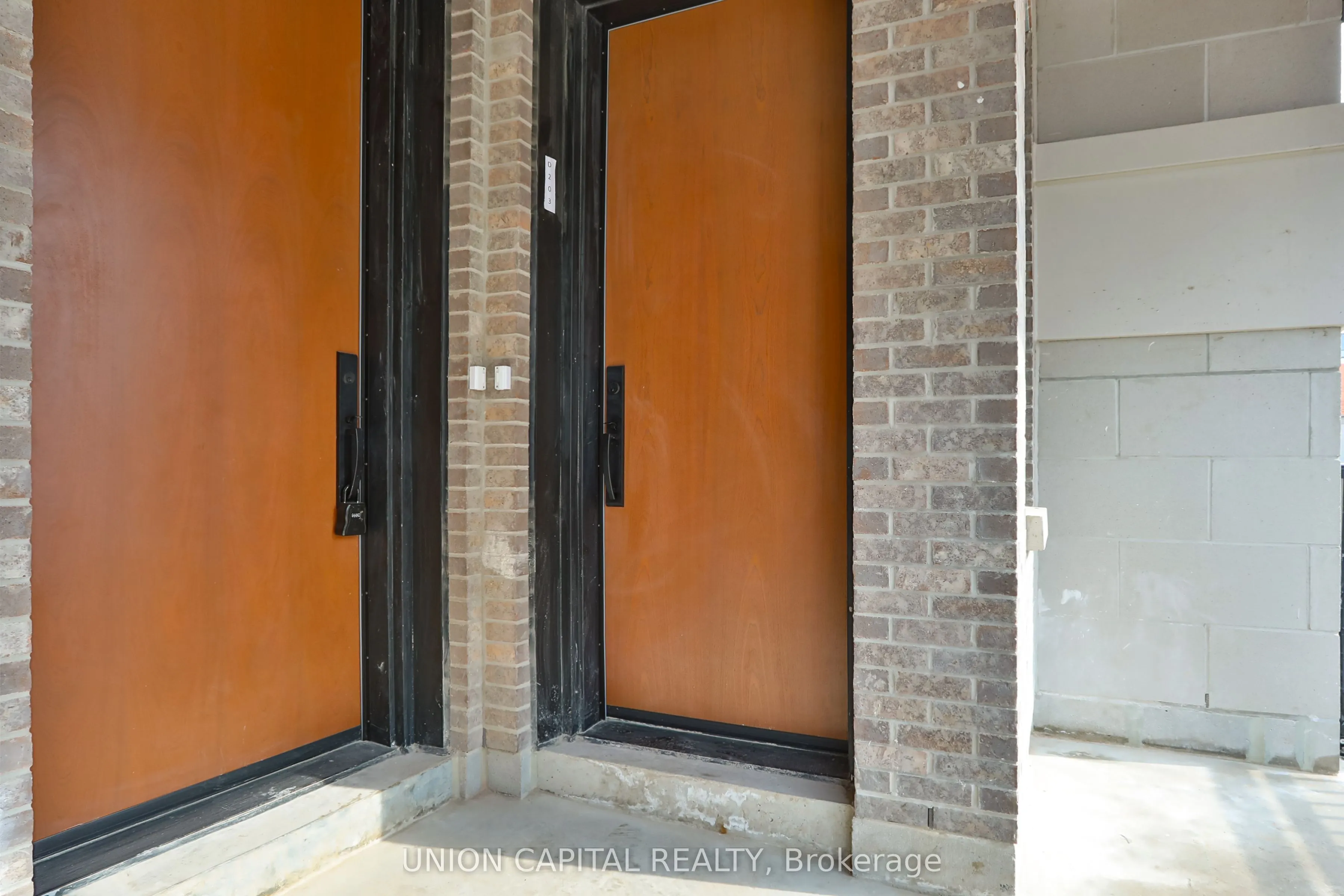 2 Red Squirrel Lane, #203