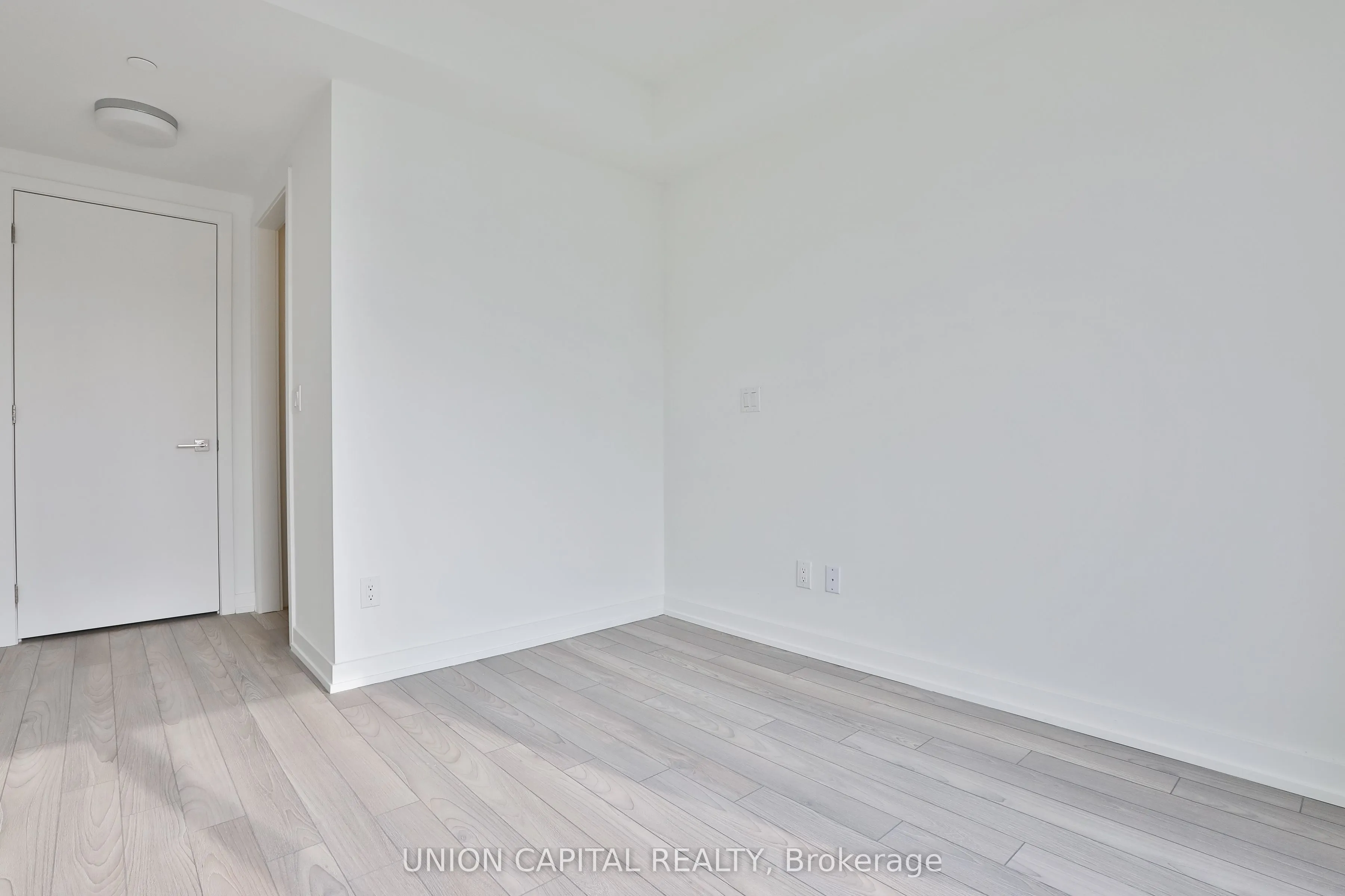 2 Red Squirrel Lane, #203