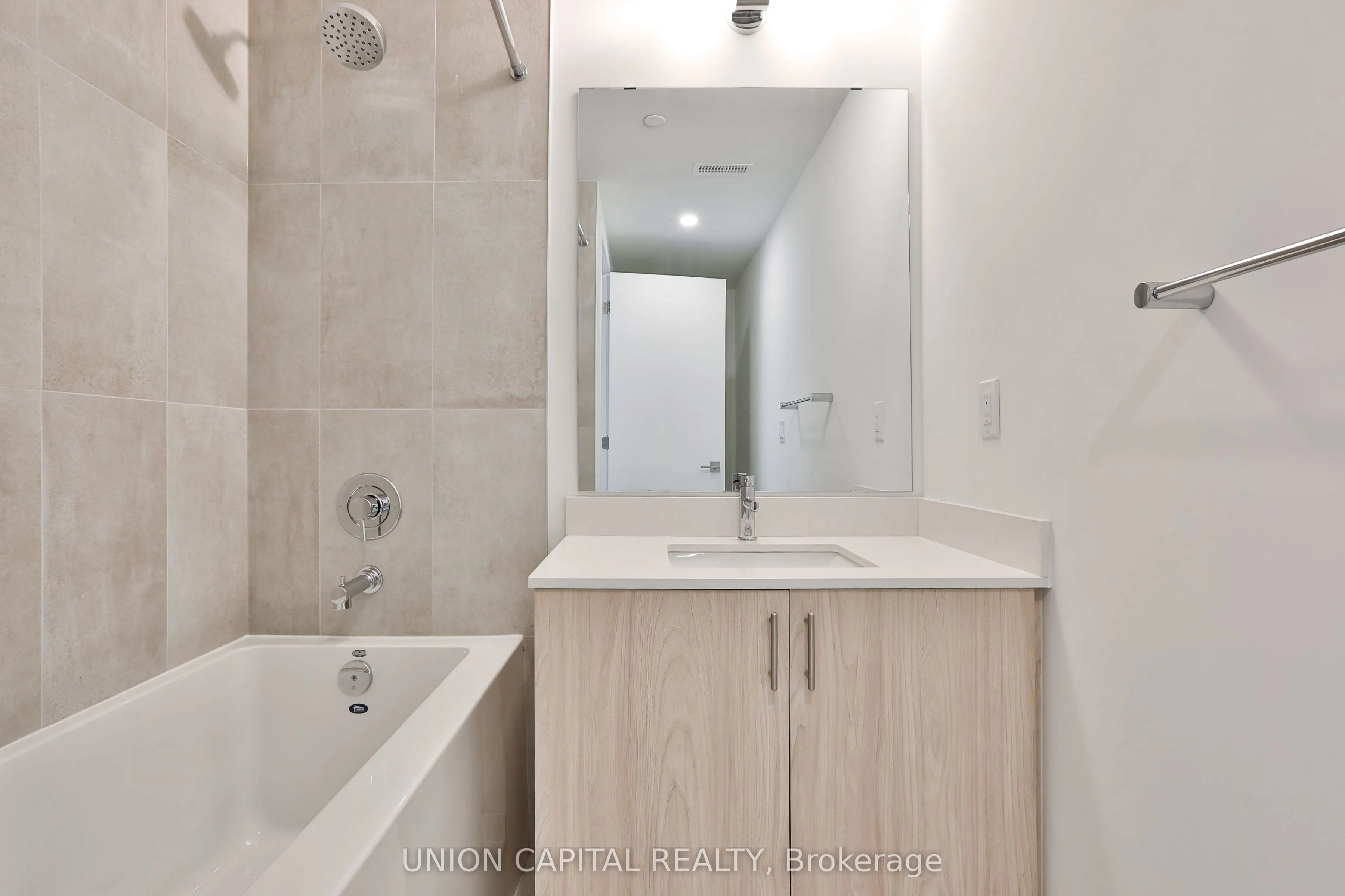 2 Red Squirrel Lane, #203