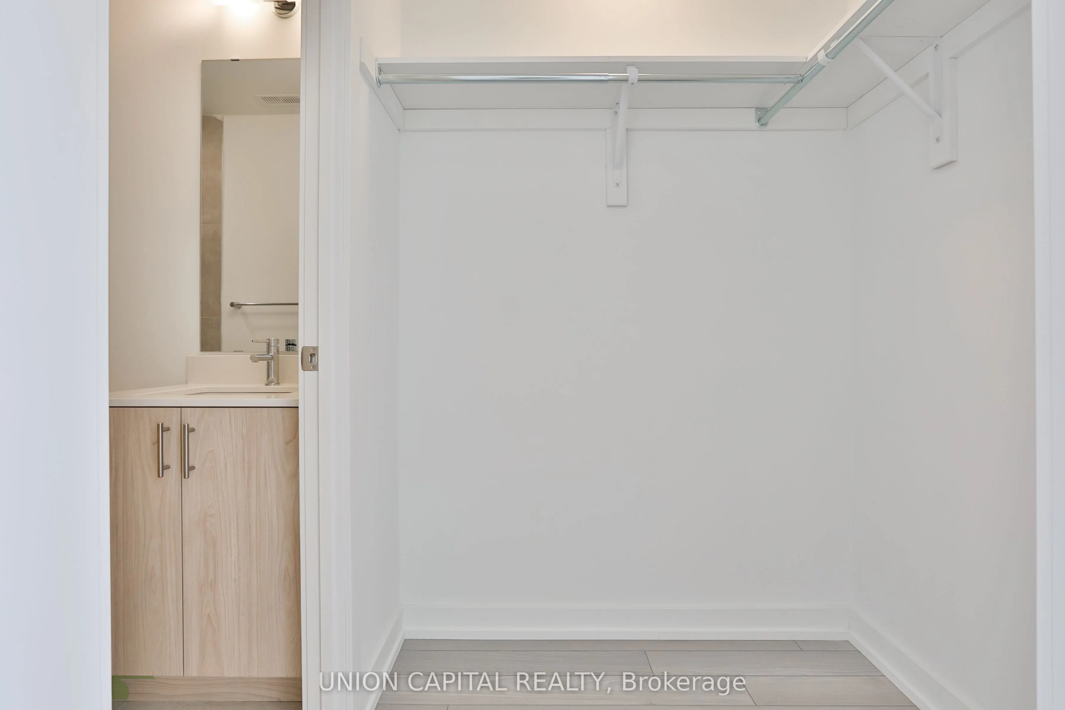 2 Red Squirrel Lane, #203