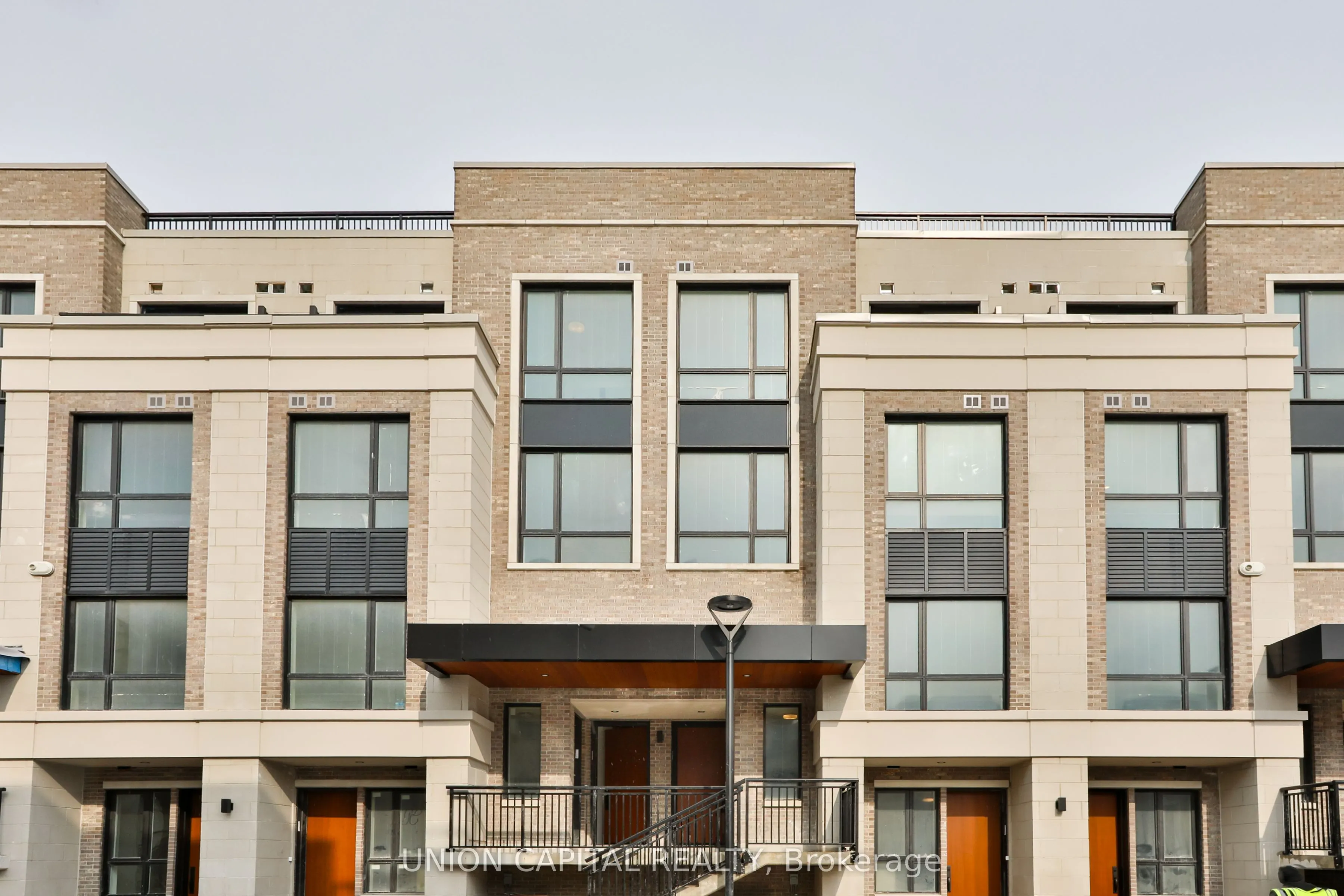 2 Red Squirrel Lane, #203