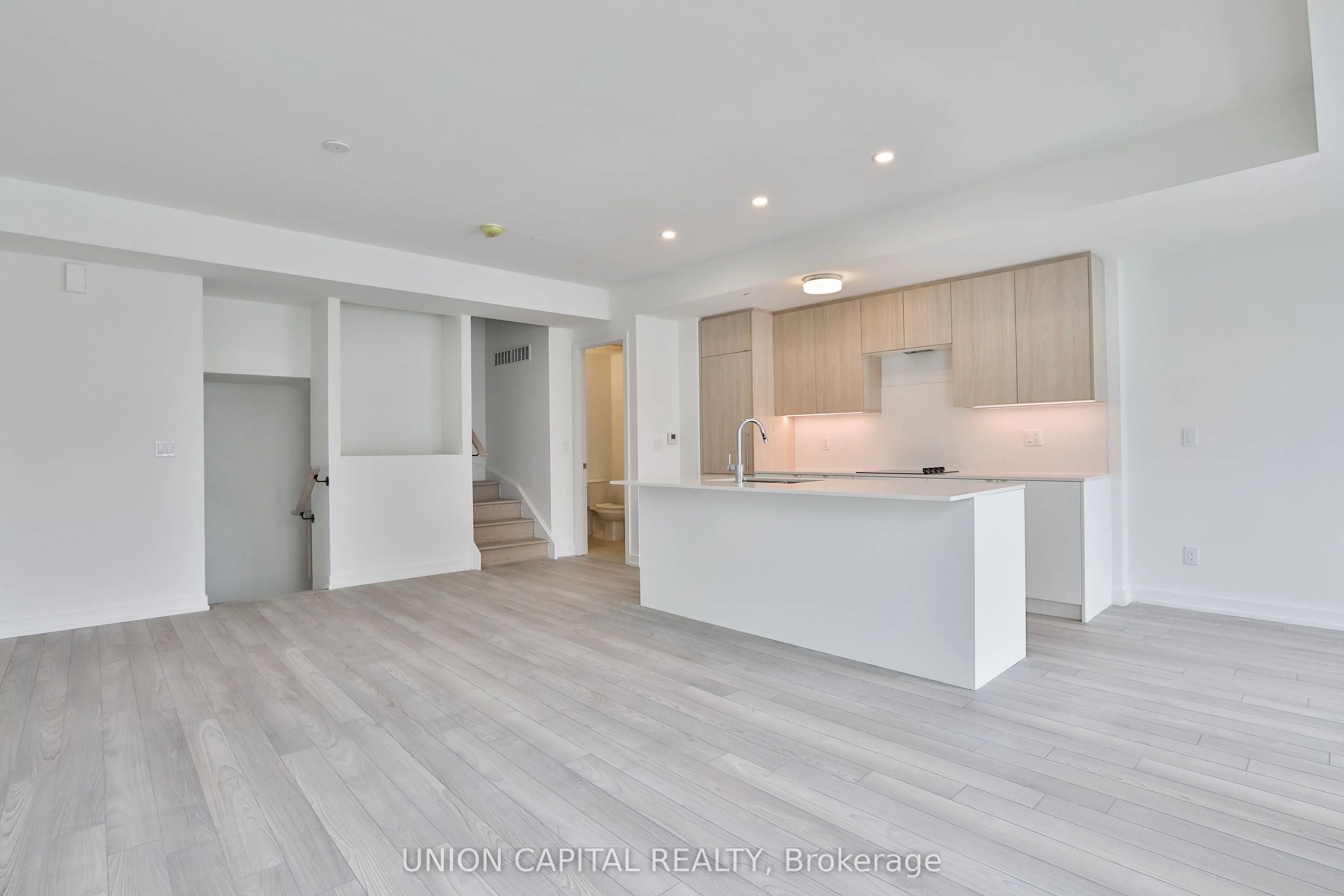 2 Red Squirrel Lane, #203