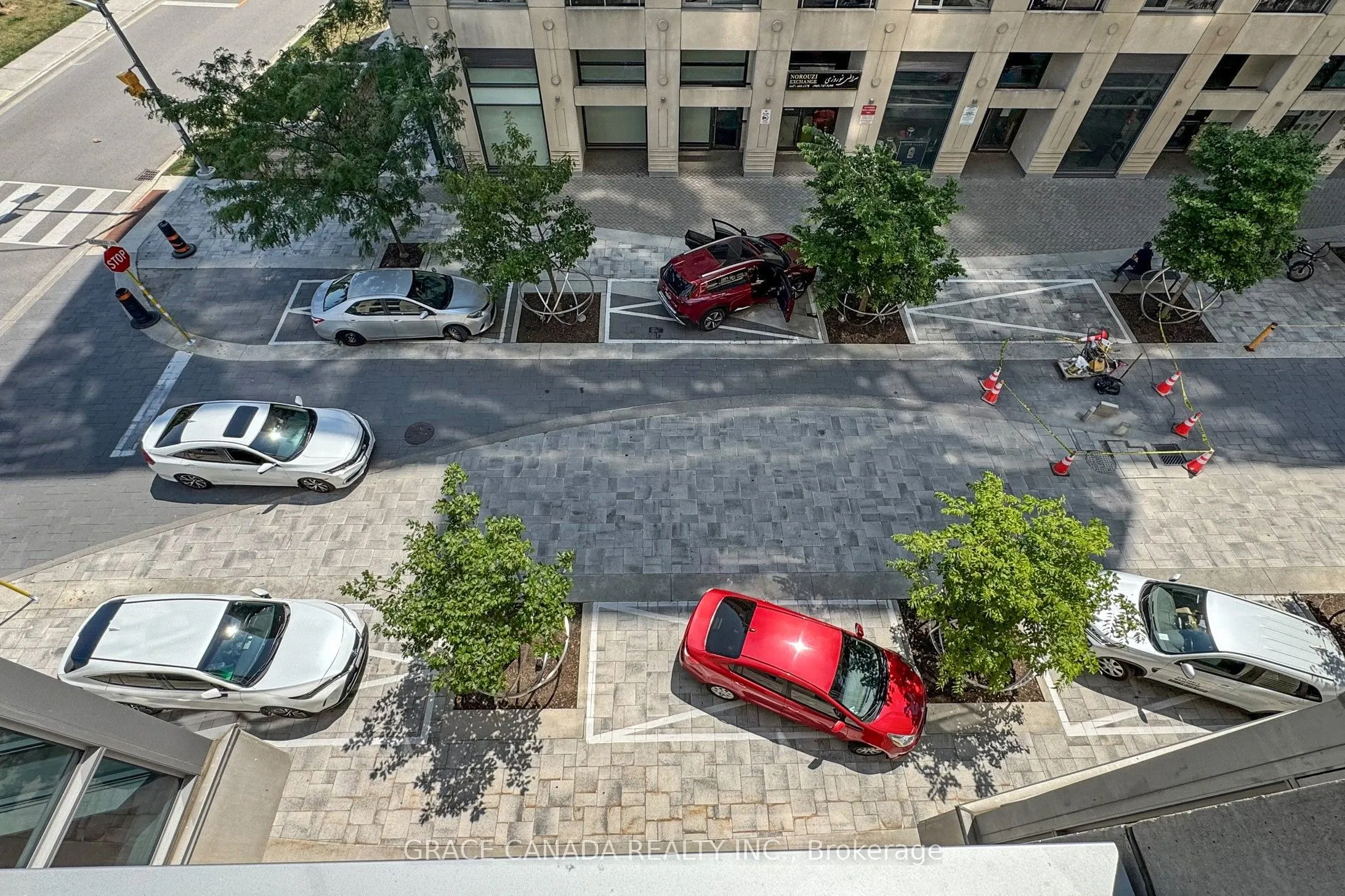 9205 Yonge Street, #409