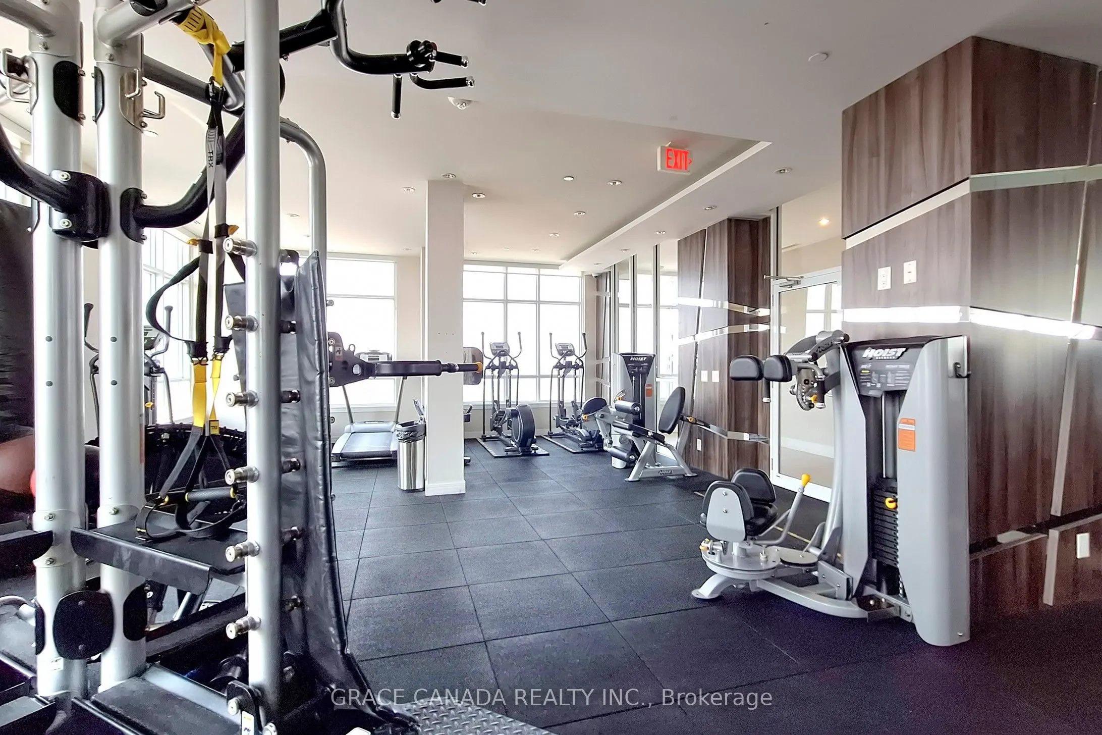 9205 Yonge Street, #409