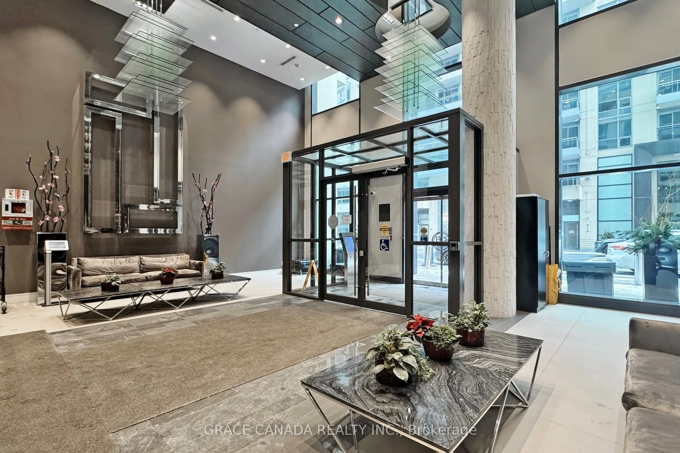 9205 Yonge Street, #409