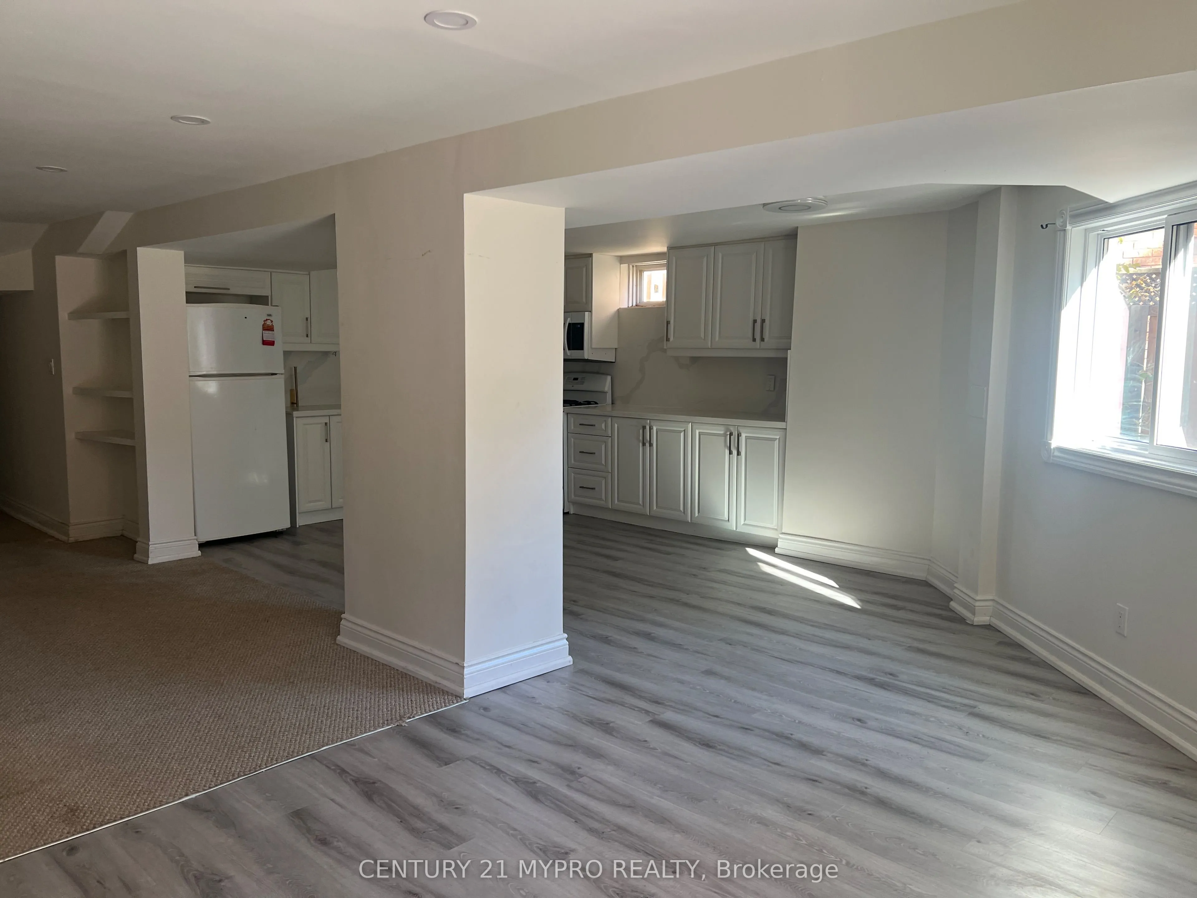 167 Lyndhurst Drive, #Bsmt