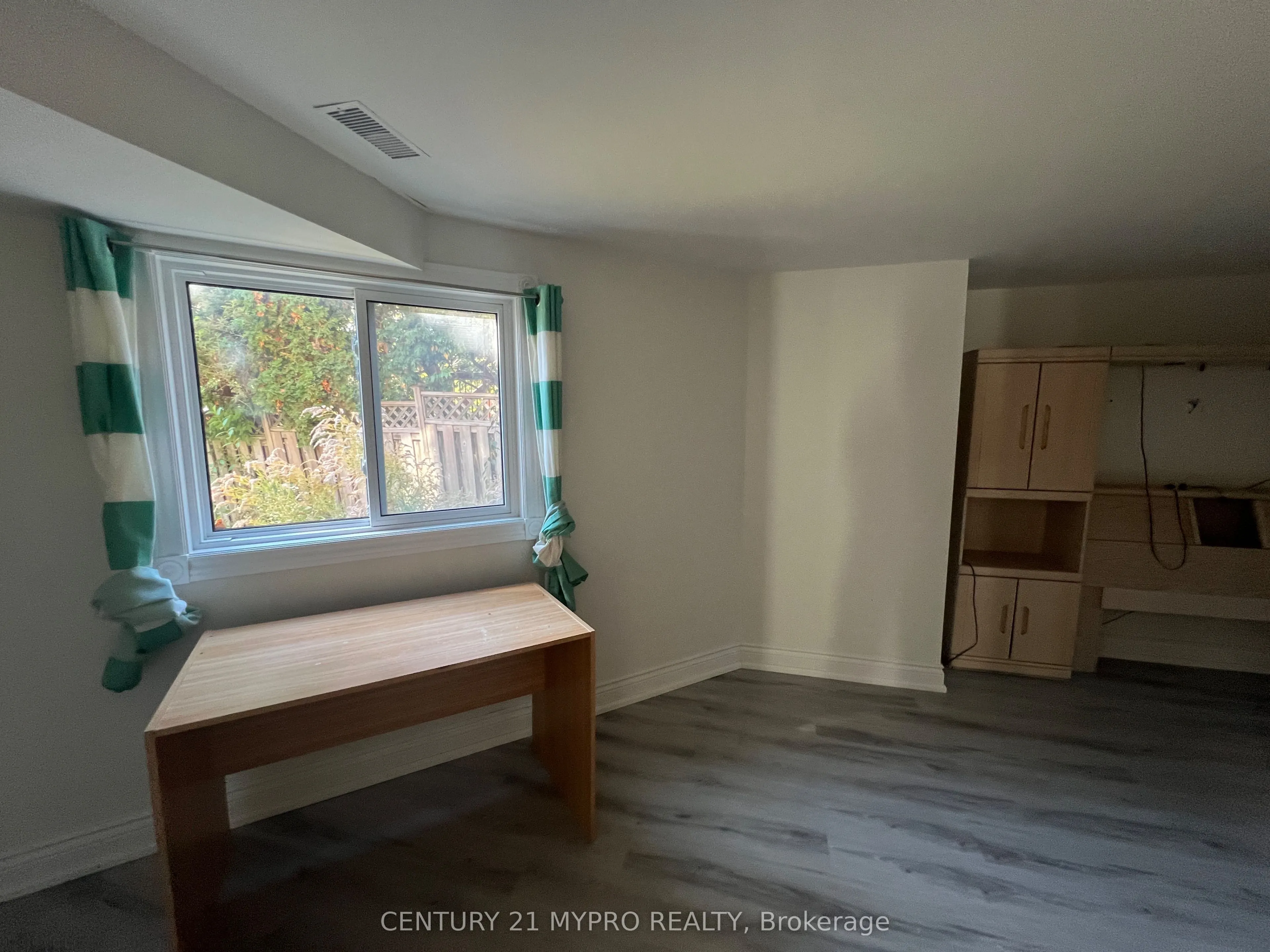 167 Lyndhurst Drive, #Bsmt