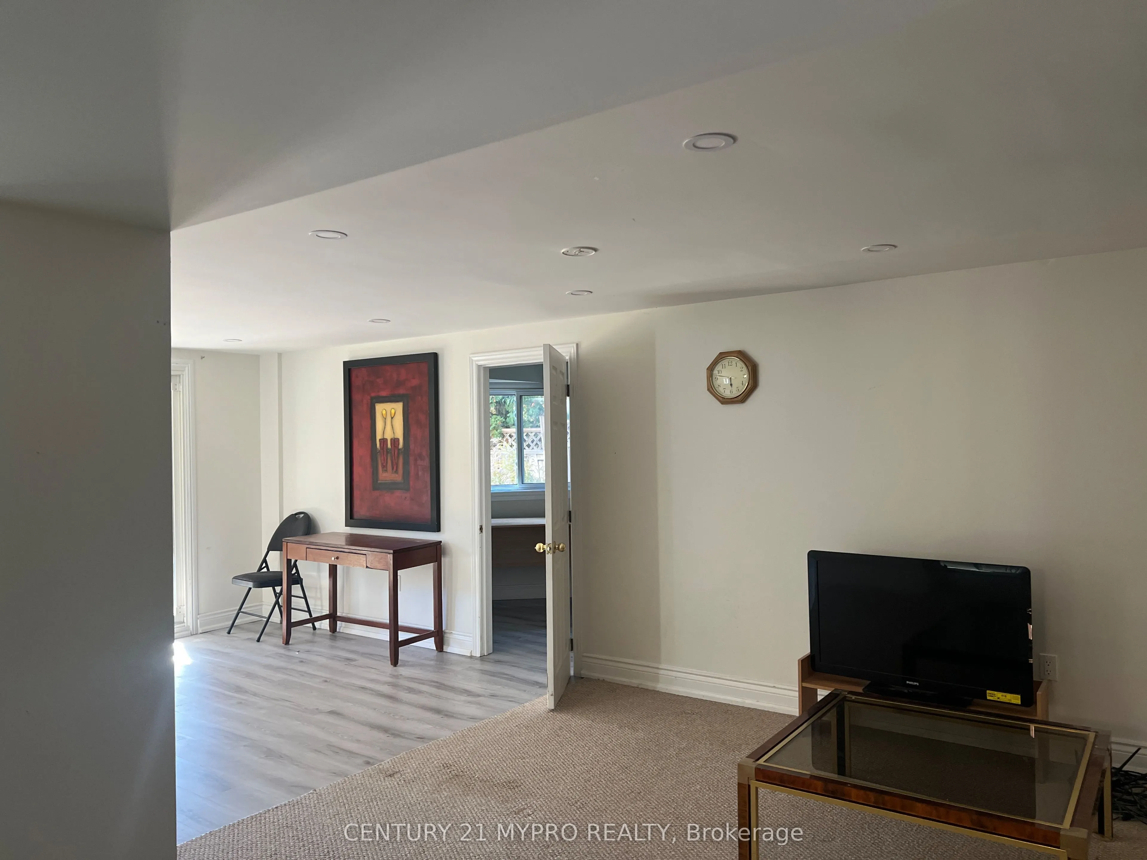 167 Lyndhurst Drive, #Bsmt