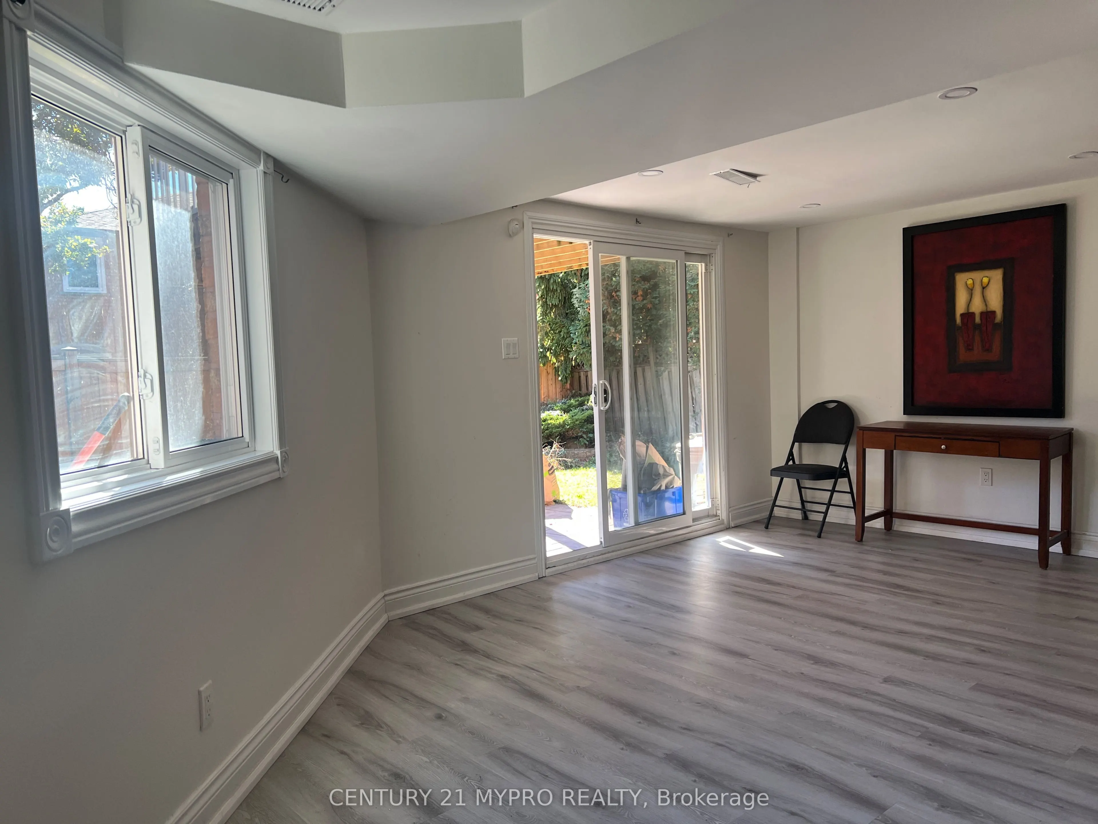 167 Lyndhurst Drive, #Bsmt