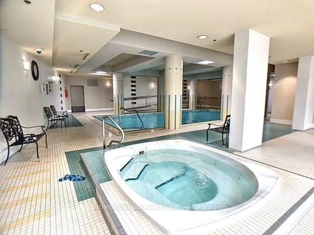 55 South Town Centre Boulevard, #511