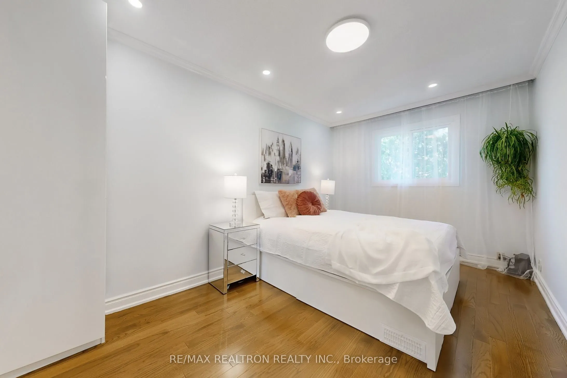 168 Cottonwood Court