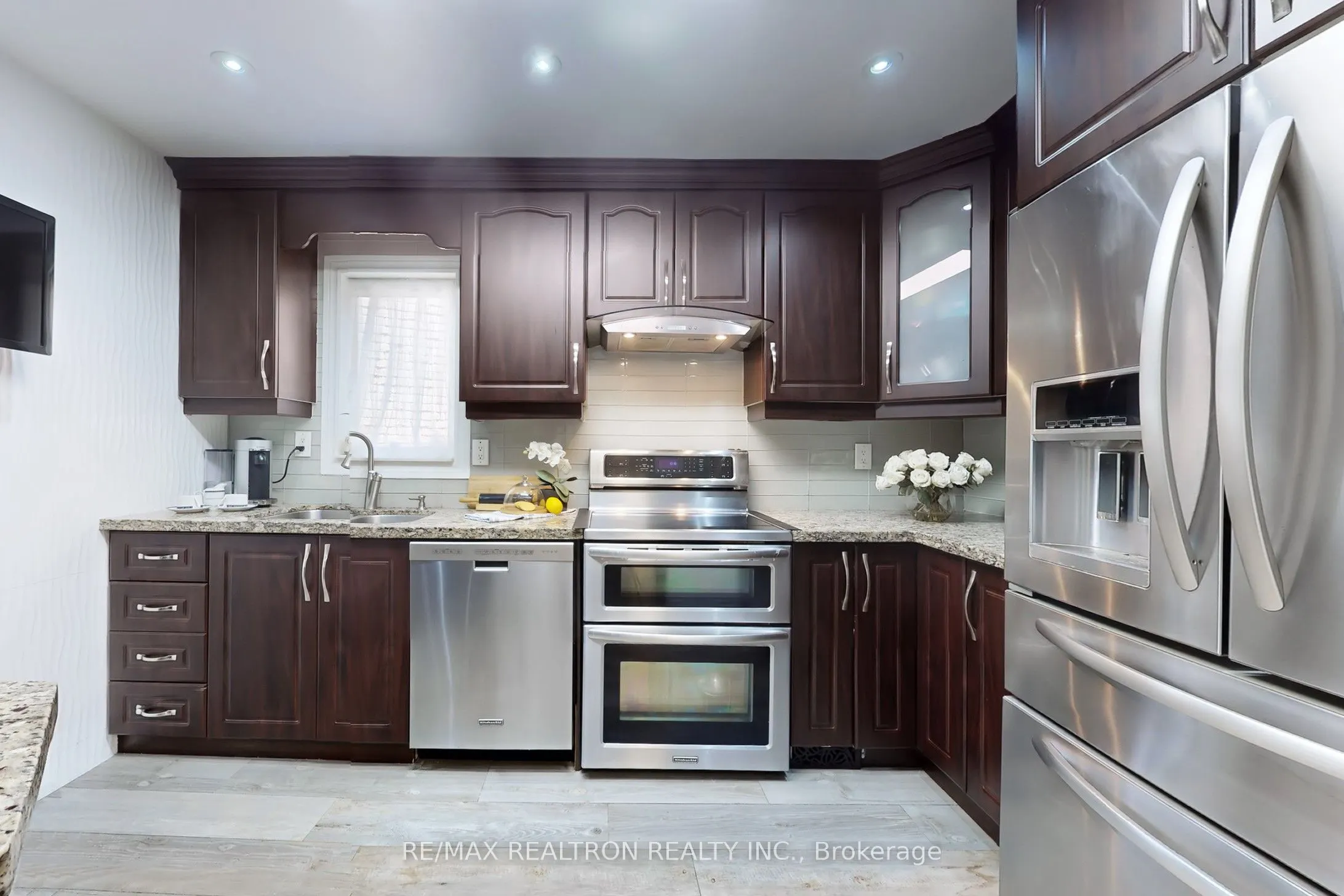 168 Cottonwood Court