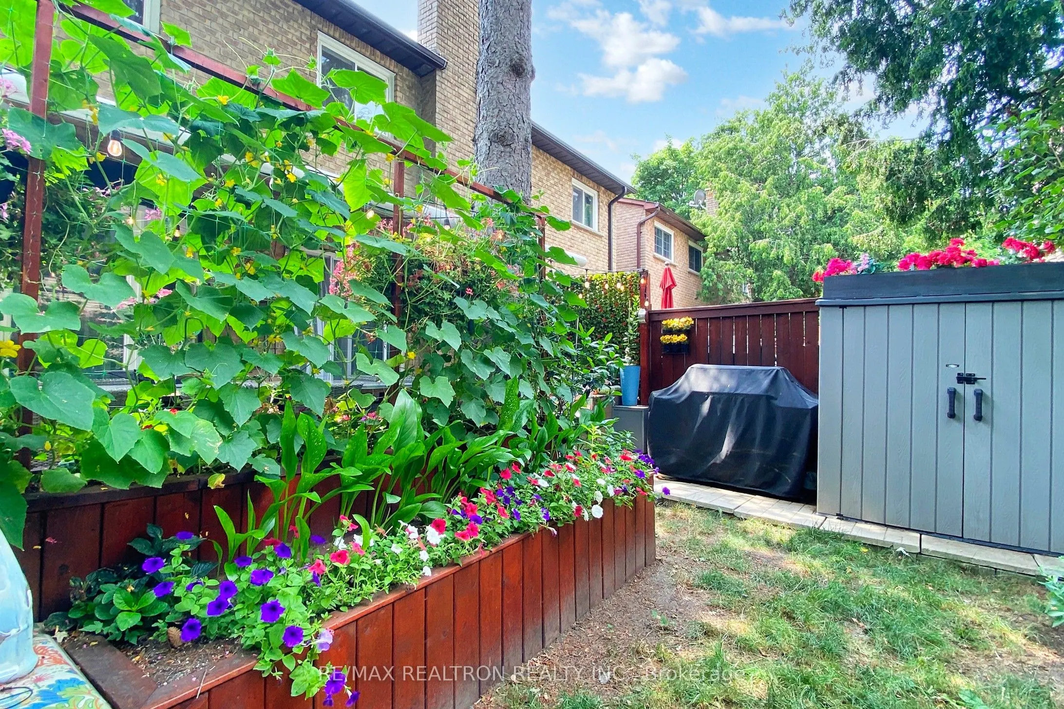 168 Cottonwood Court