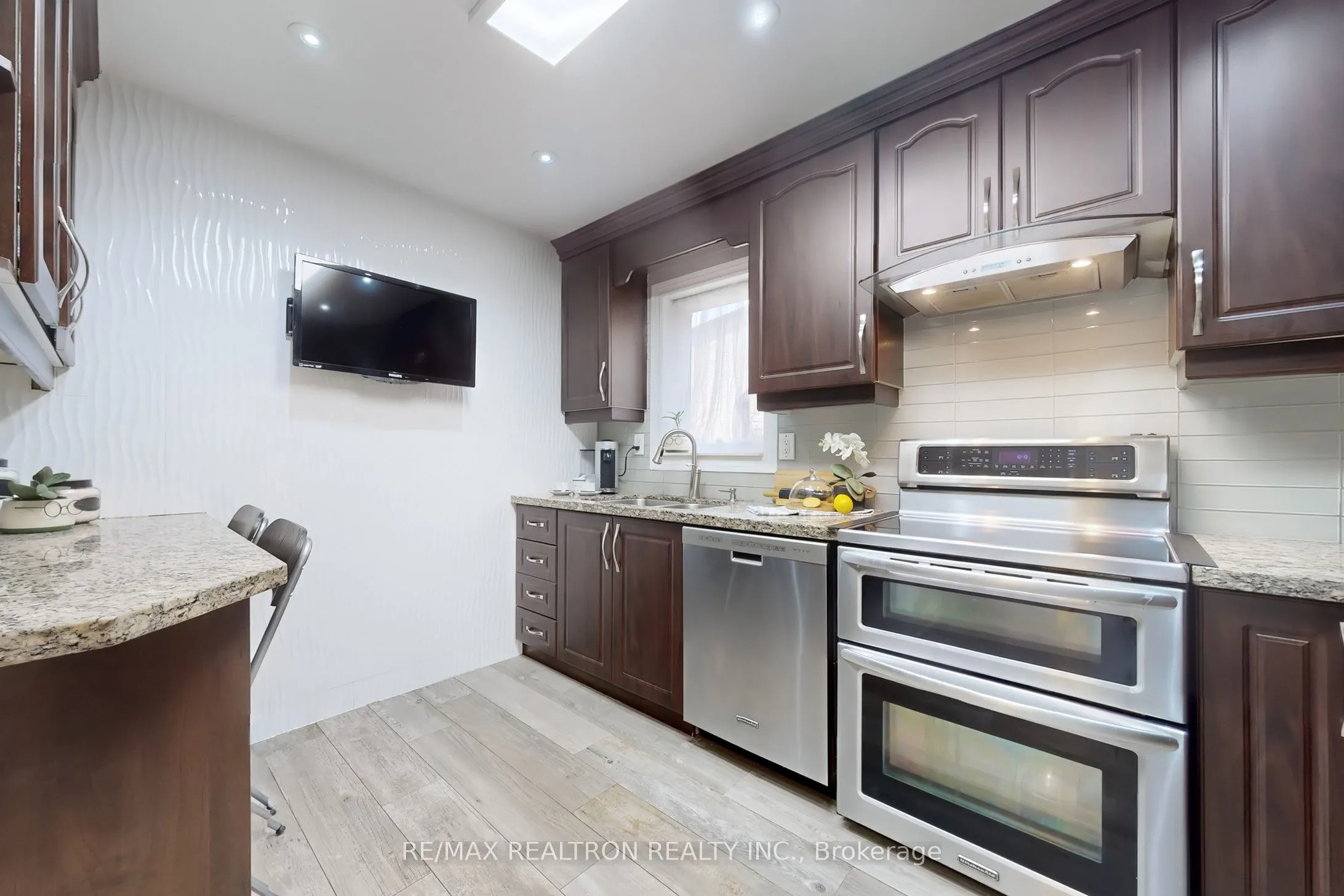 168 Cottonwood Court