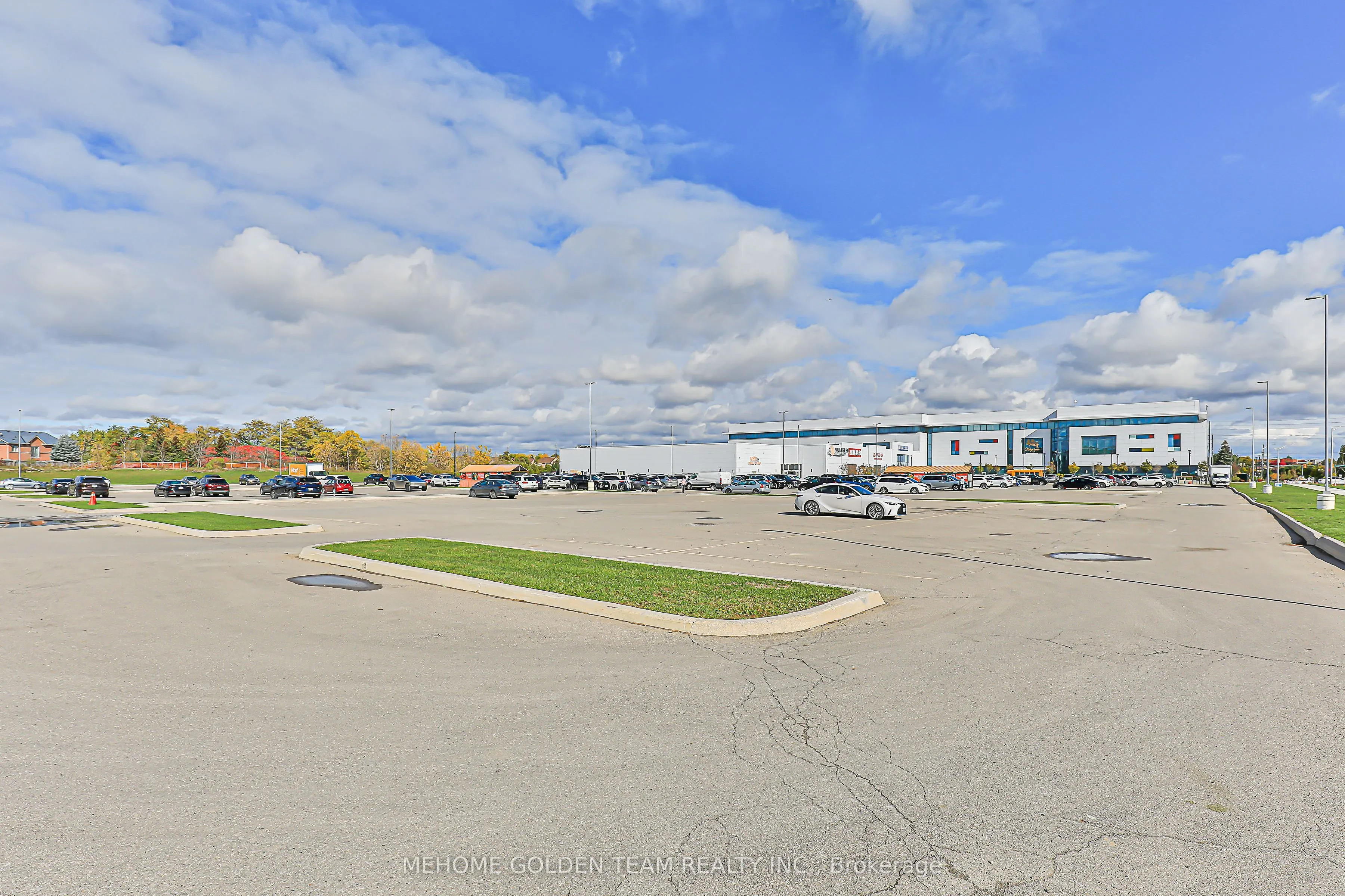 9390 woodbine Avenue, #1D33 & 1D35